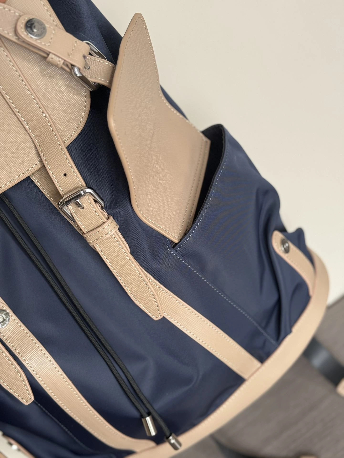 Fashionable Mens Louis Vuitton Backpacks 92831