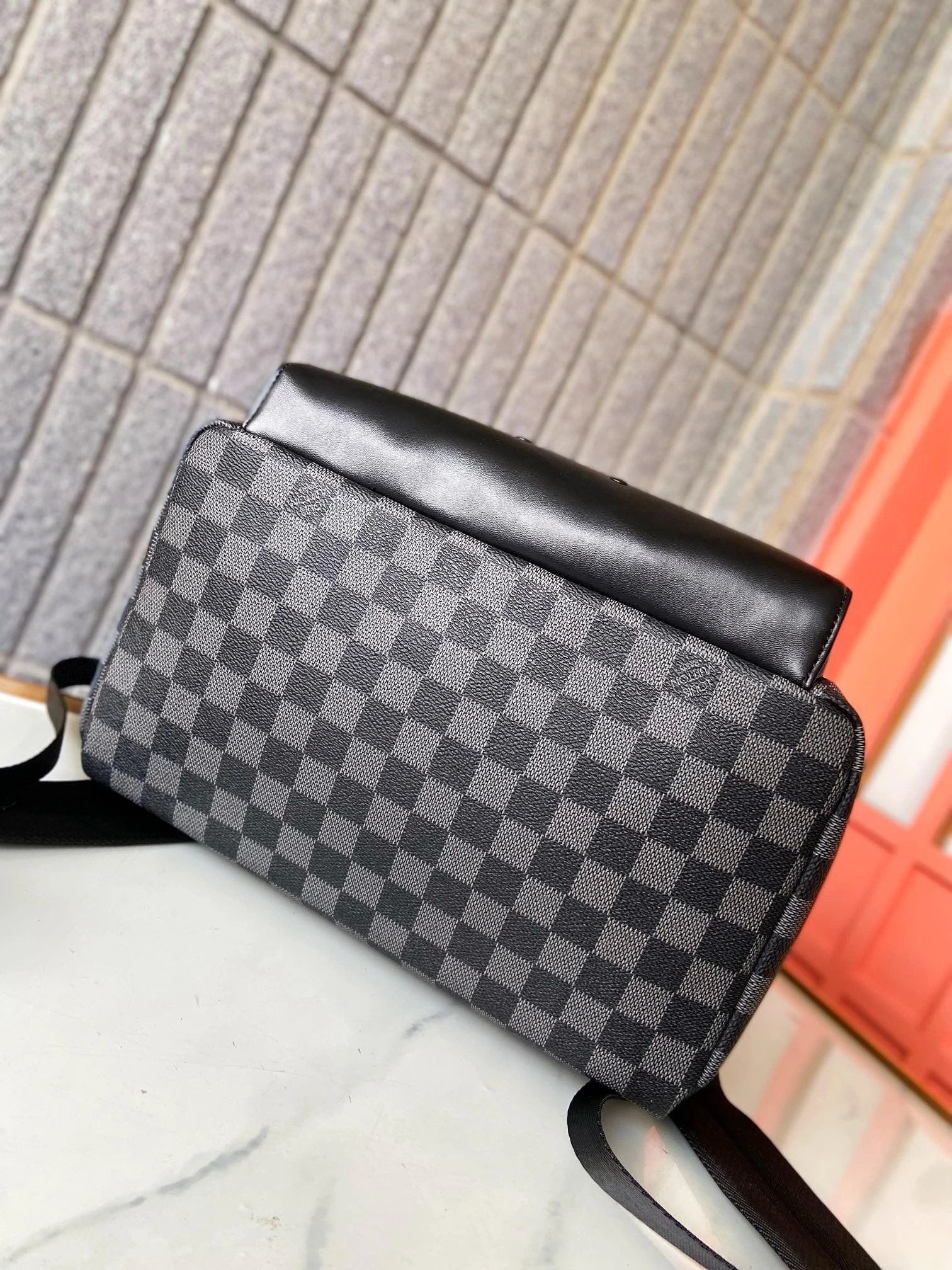Mens Louis Vuitton Backpacks Durable 92859