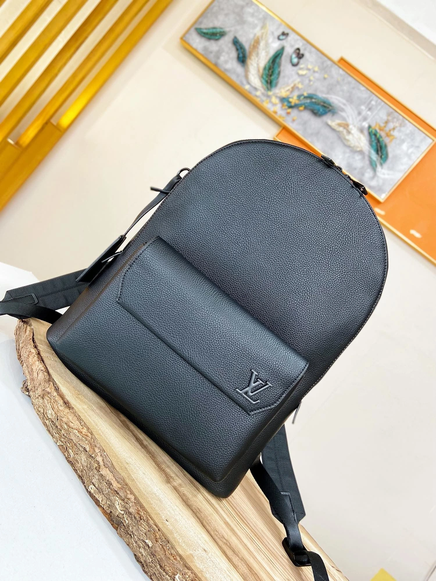 Snug Mens Louis Vuitton Backpacks 92830