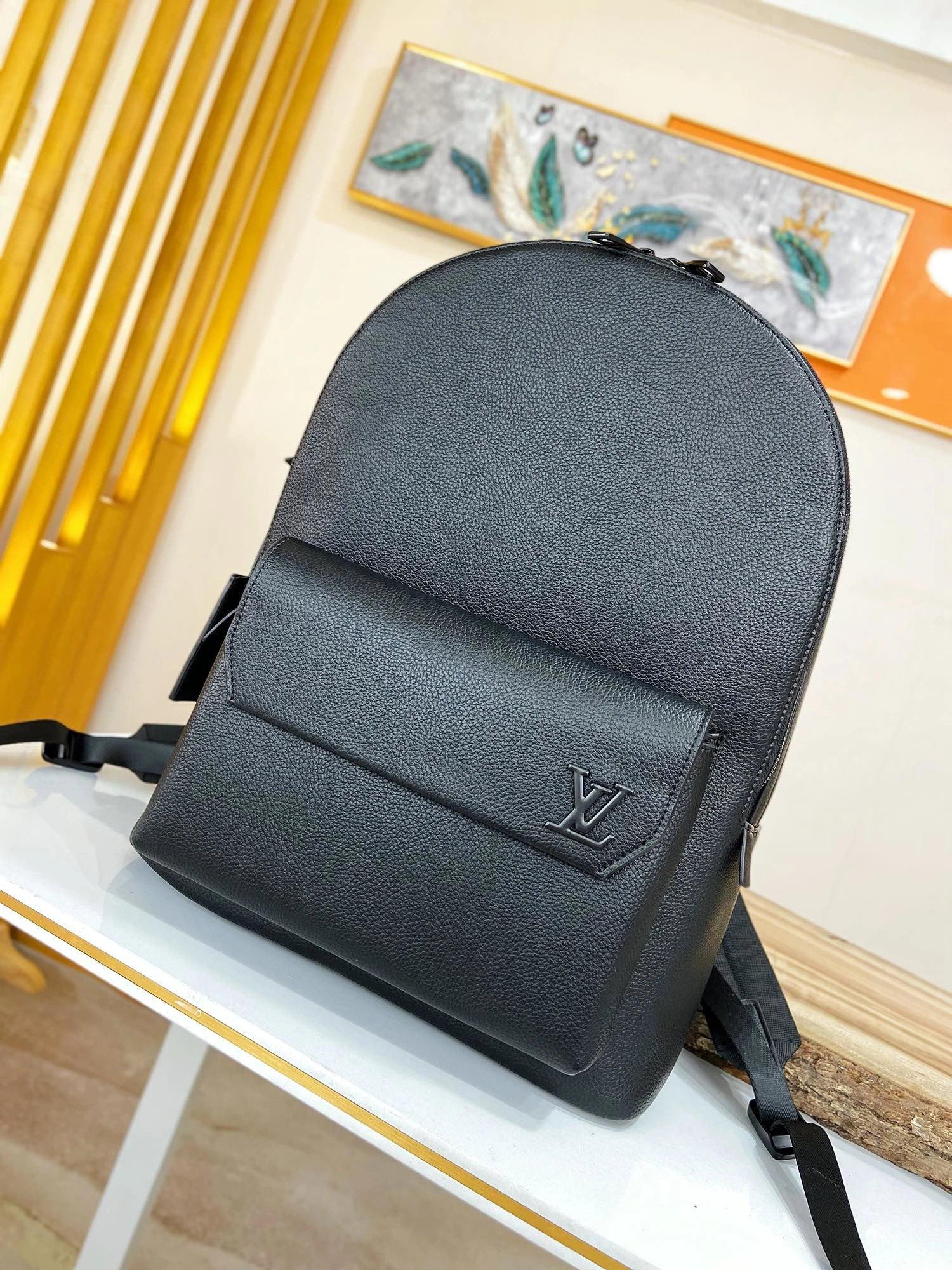 Snug Mens Louis Vuitton Backpacks 92830