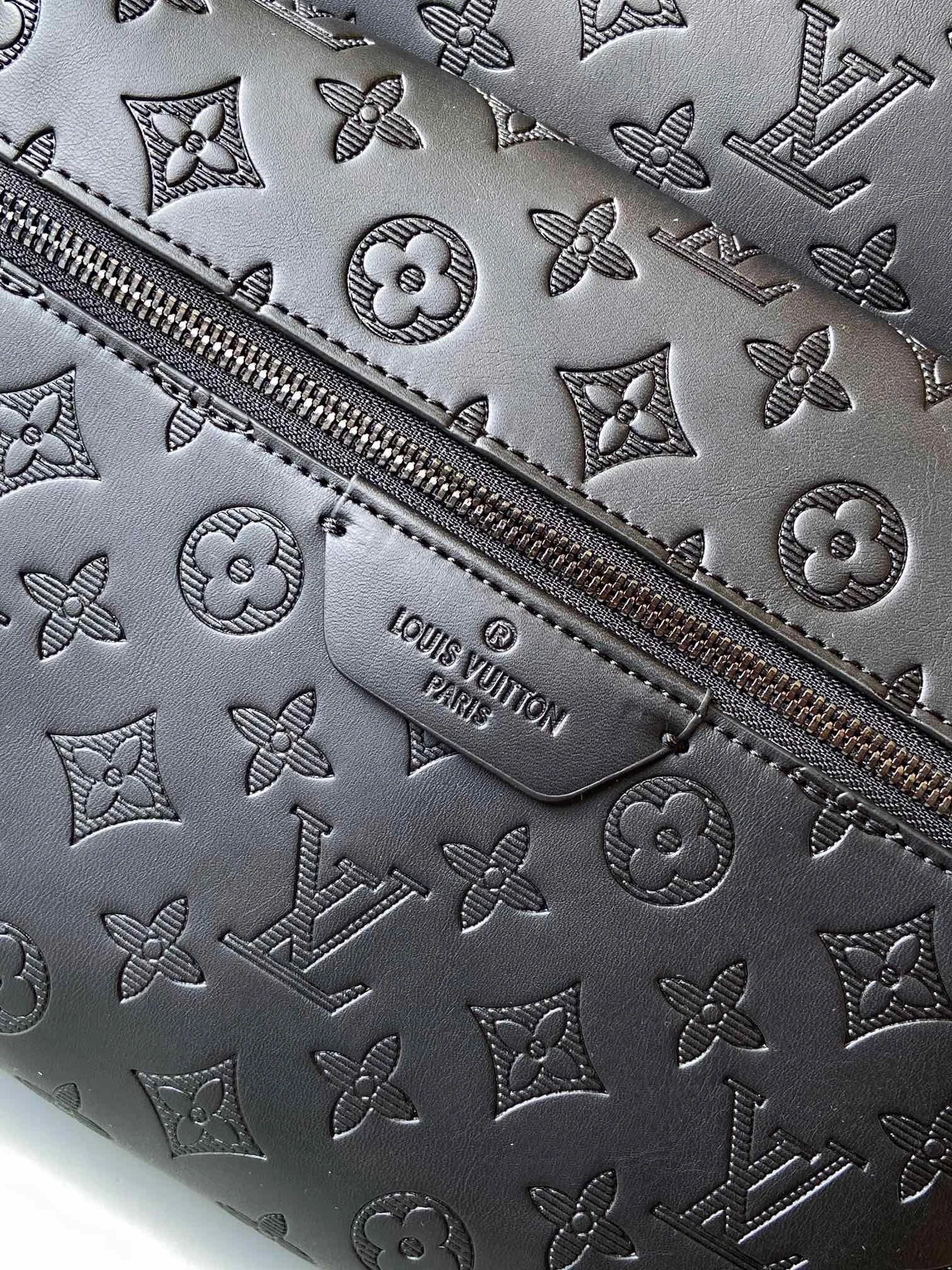 Mens Louis Vuitton Backpacks Durable 92854