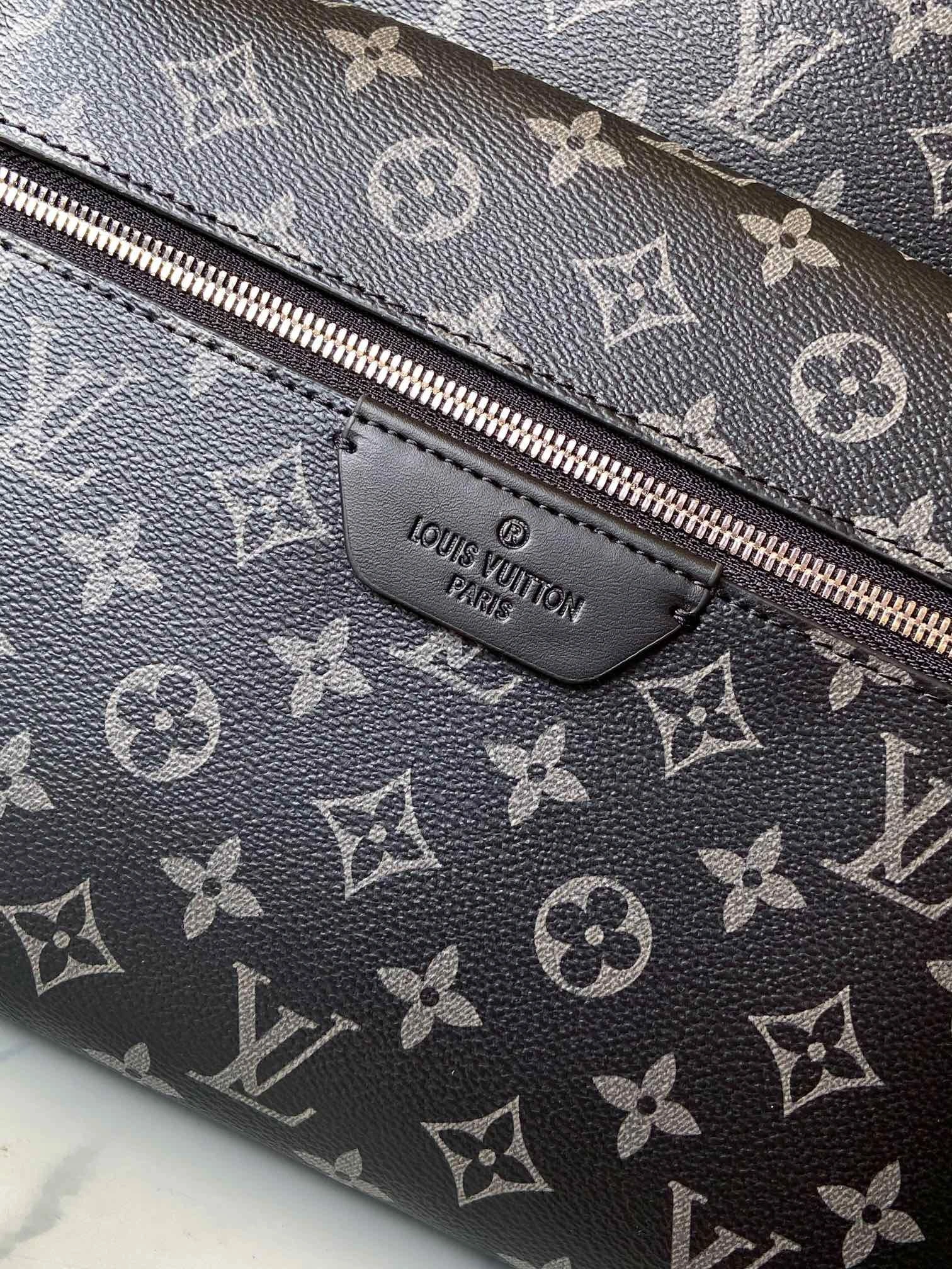 Mens Louis Vuitton Backpacks Breathable 92827