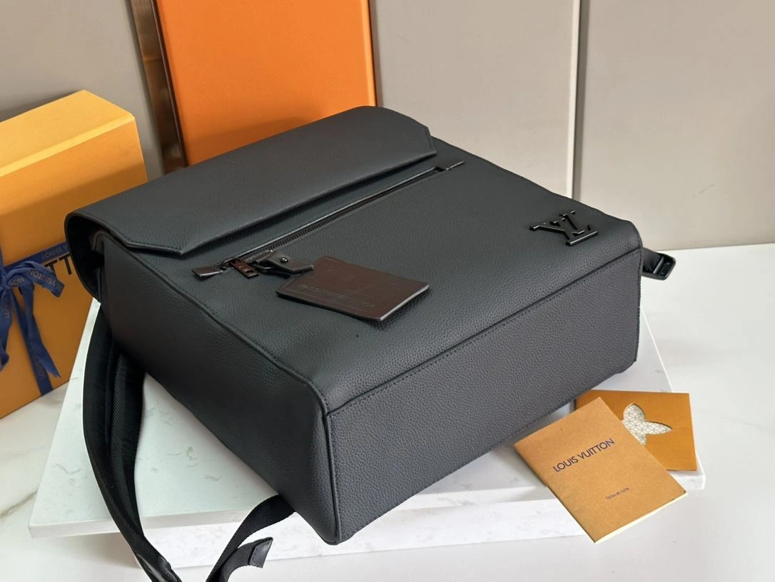 Breathable Mens Louis Vuitton Backpacks 91788