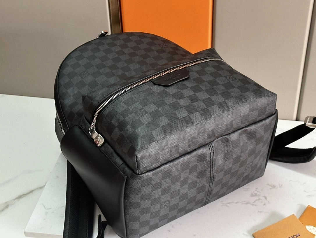 Upgraded Mens Louis Vuitton Backpacks 91785