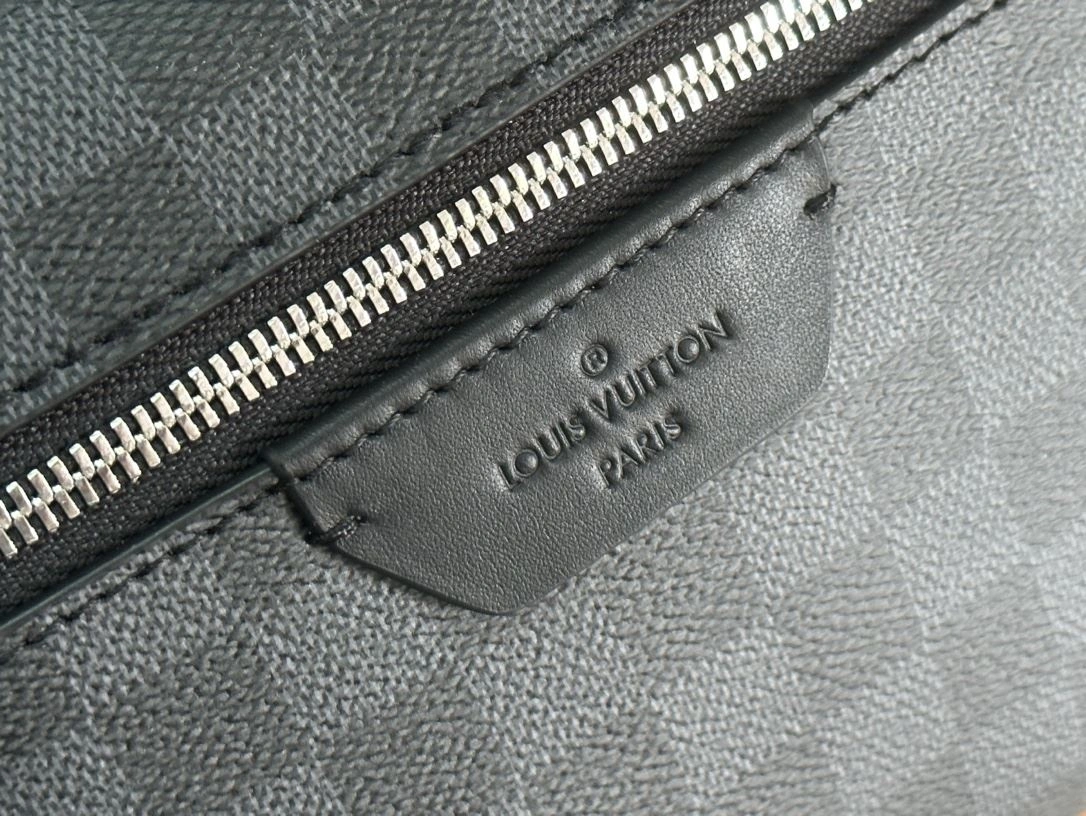 Upgraded Mens Louis Vuitton Backpacks 91785