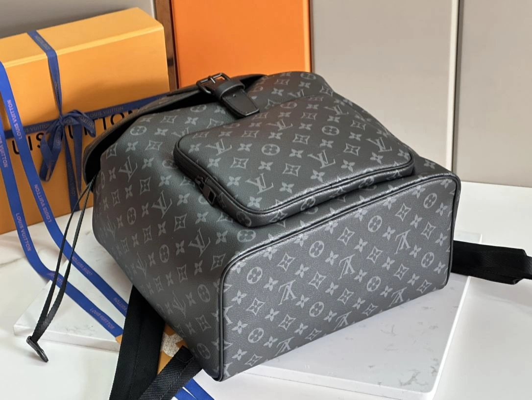 Mens Louis Vuitton Backpacks FlexibleFit 91782