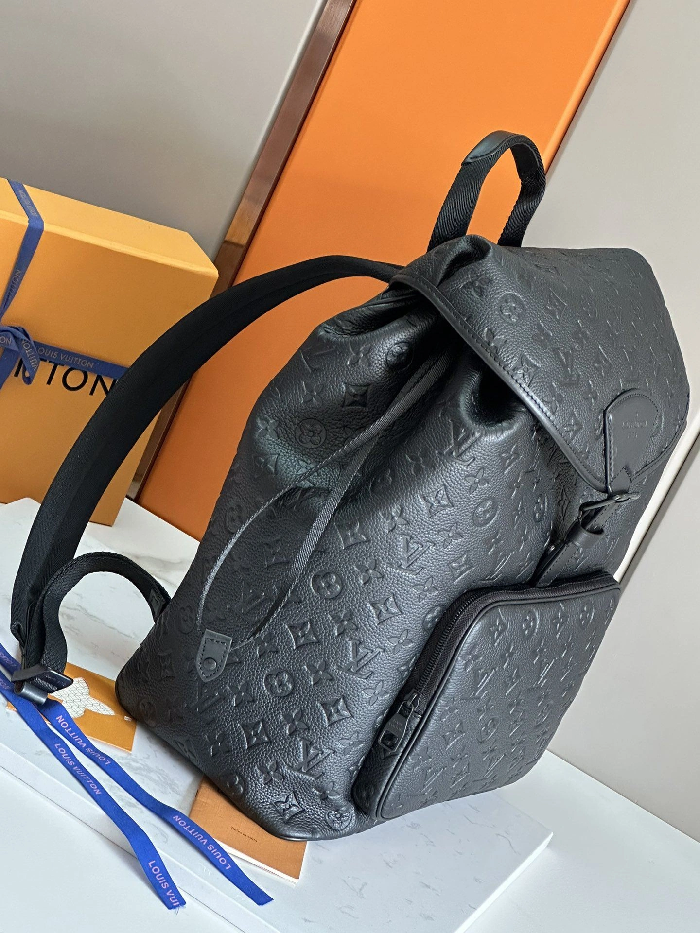 Tailored Mens Louis Vuitton Backpacks 91781