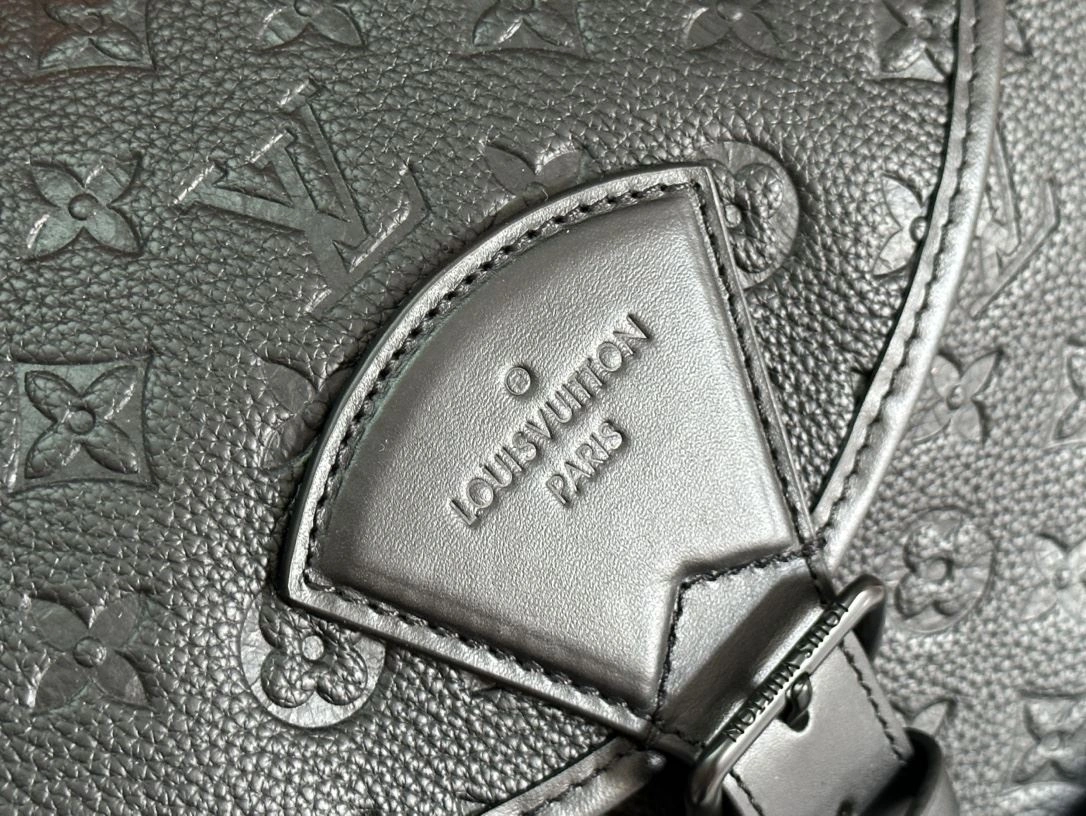 Tailored Mens Louis Vuitton Backpacks 91781