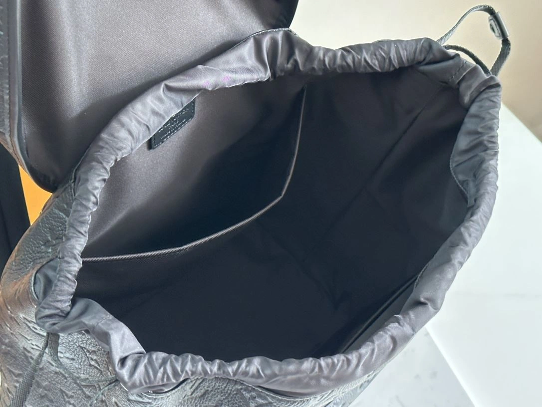 Tailored Mens Louis Vuitton Backpacks 91781
