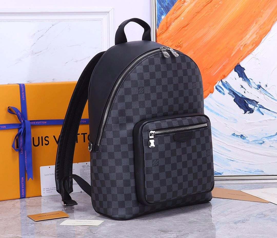 Mens Louis Vuitton Backpacks Popular 91779