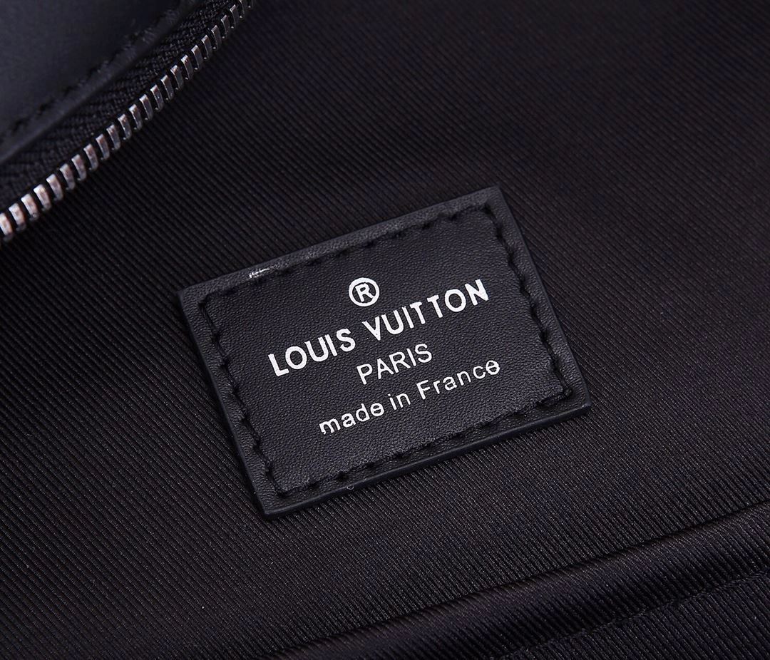 Mens Louis Vuitton Backpacks Popular 91779