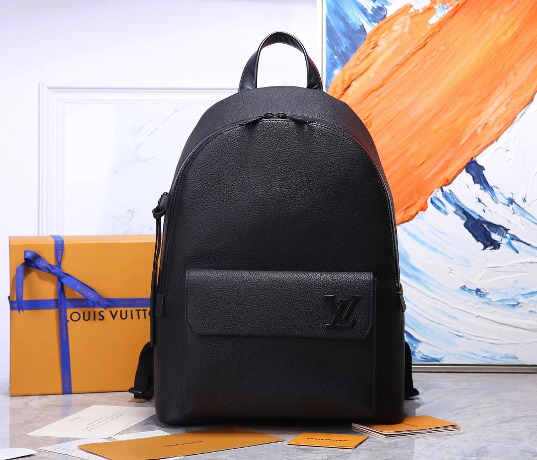SoftTouch Mens Louis Vuitton Backpacks 91810