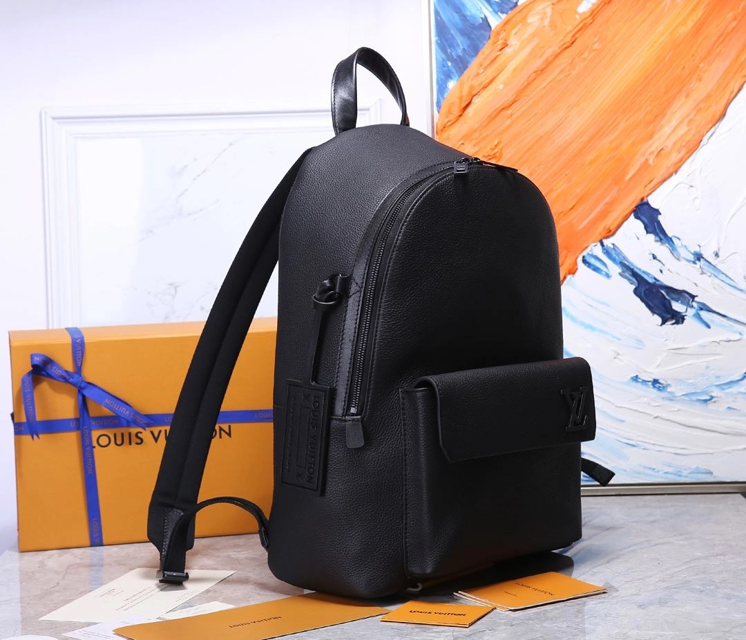 SoftTouch Mens Louis Vuitton Backpacks 91810
