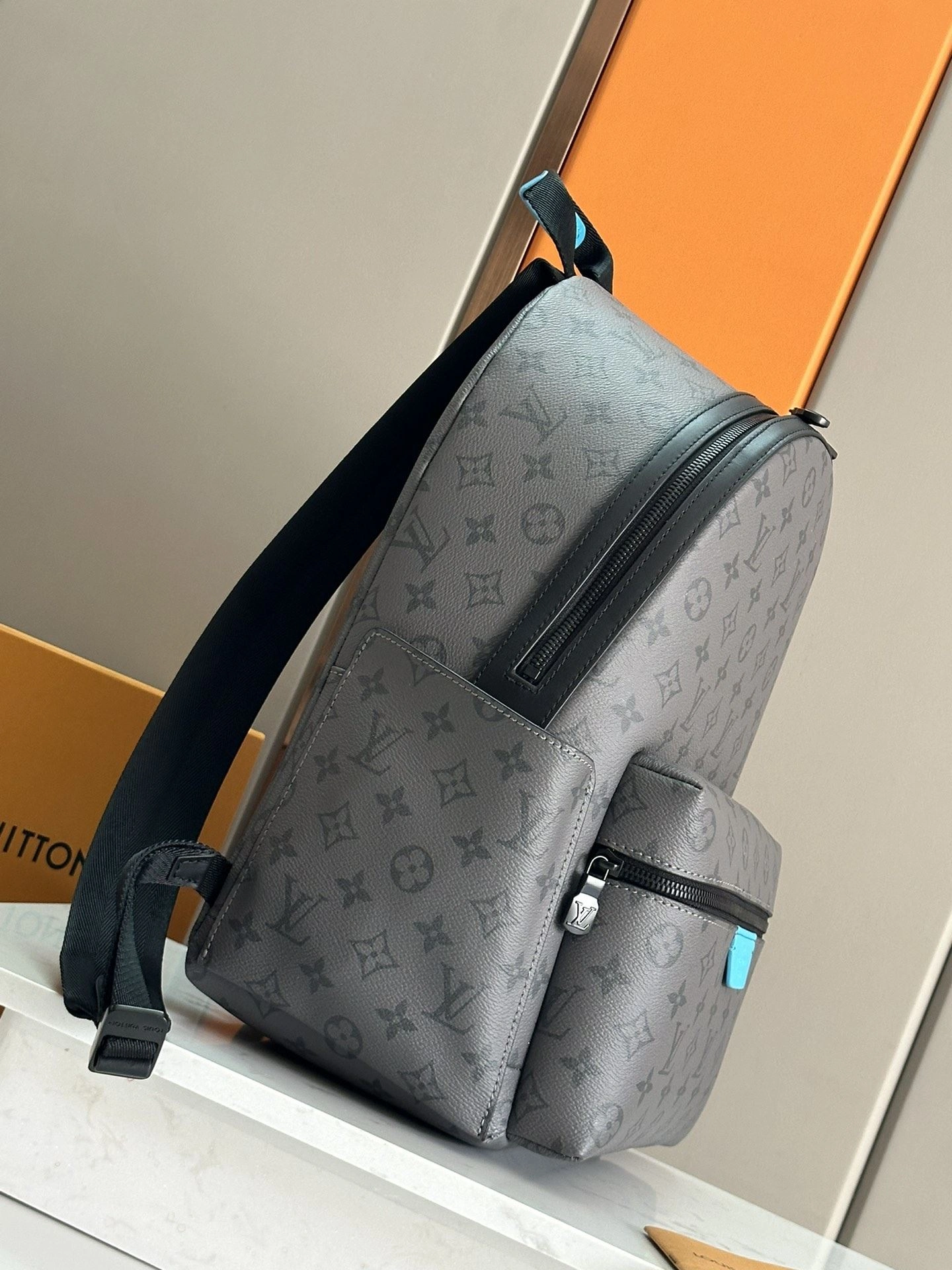 Original Mens Louis Vuitton Backpacks 91771
