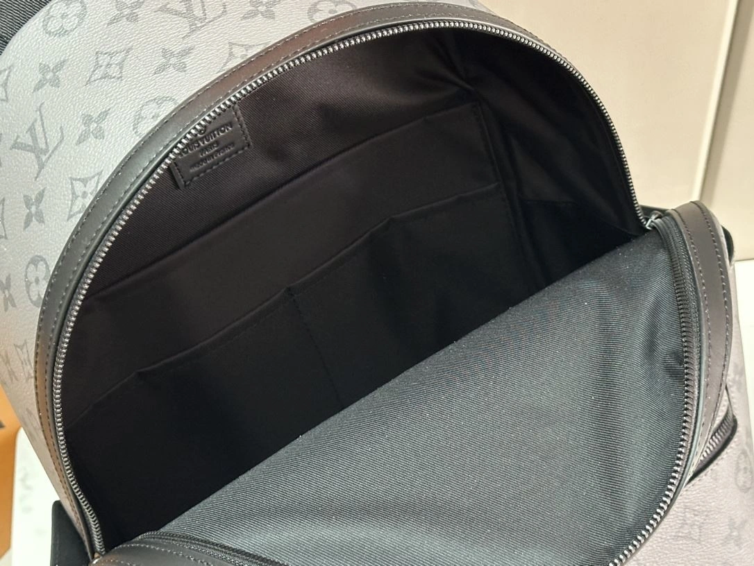 Original Mens Louis Vuitton Backpacks 91771