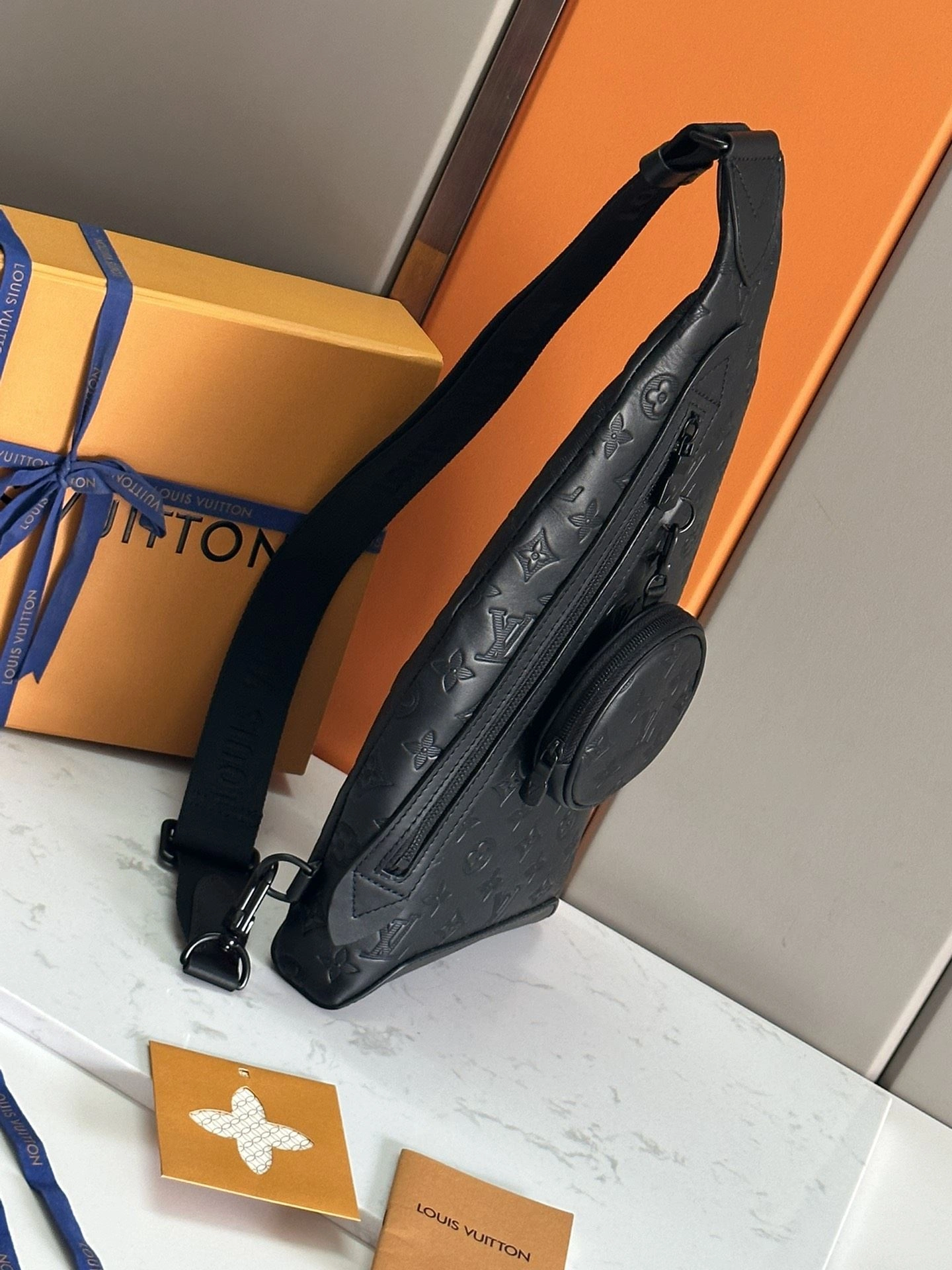 Mens Louis Vuitton Backpacks WaterResistant 91755
