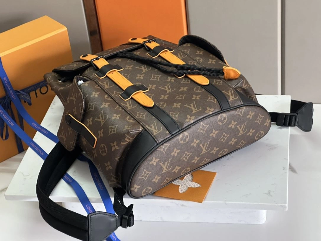 ComfortFit Mens Louis Vuitton Backpacks 91760