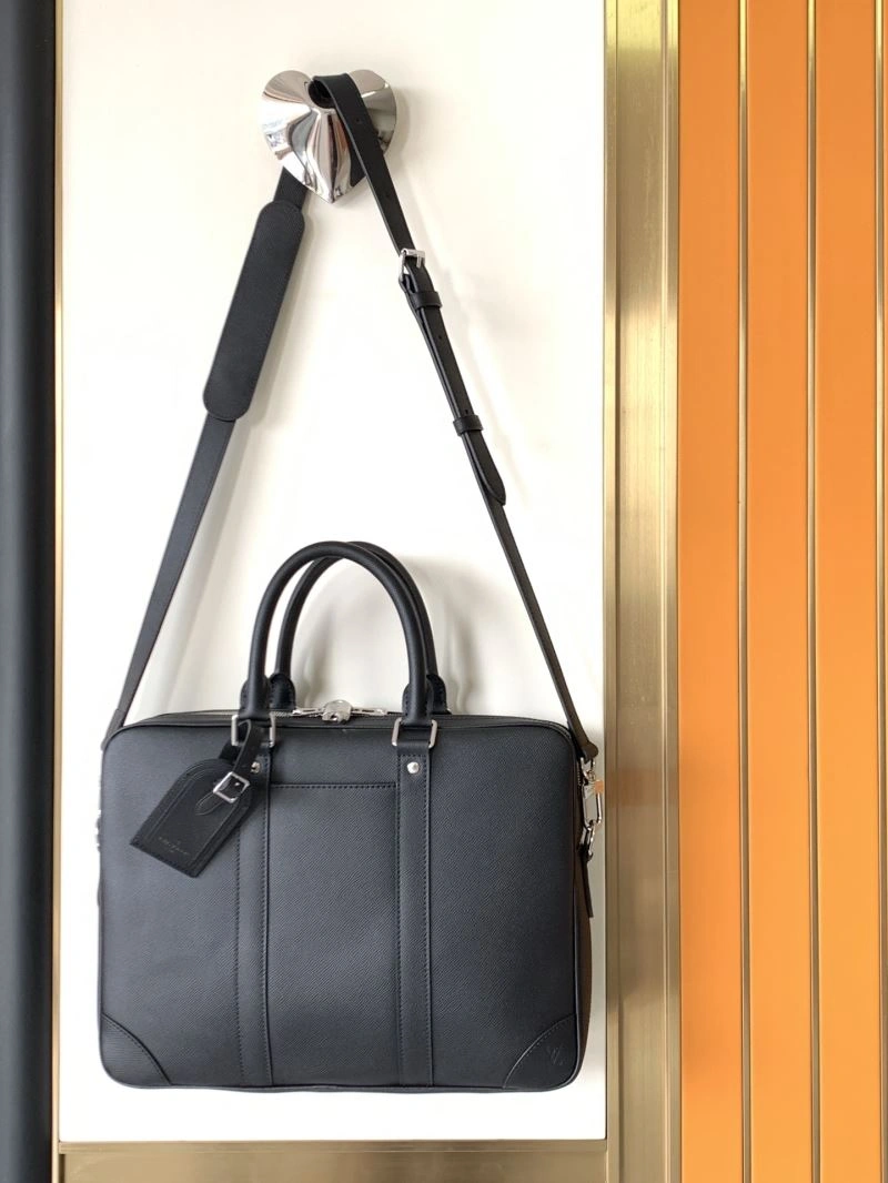 EyeCatching Mens Louis Vuitton Briefcases 94164