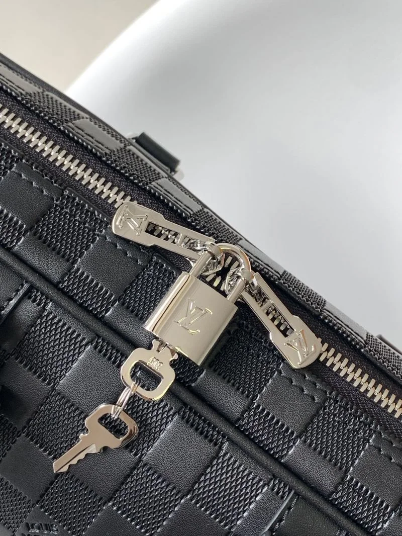 Mens Louis Vuitton Briefcases Effortless 42106