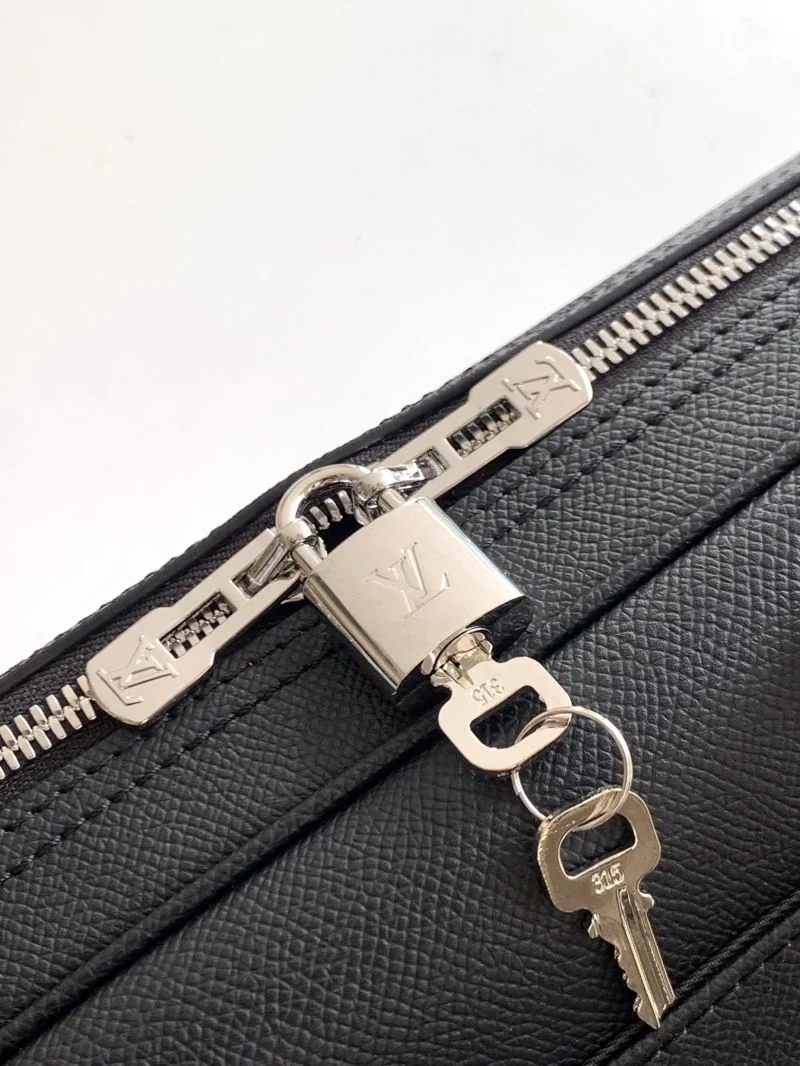 TechFriendly Mens Louis Vuitton Briefcases 41841