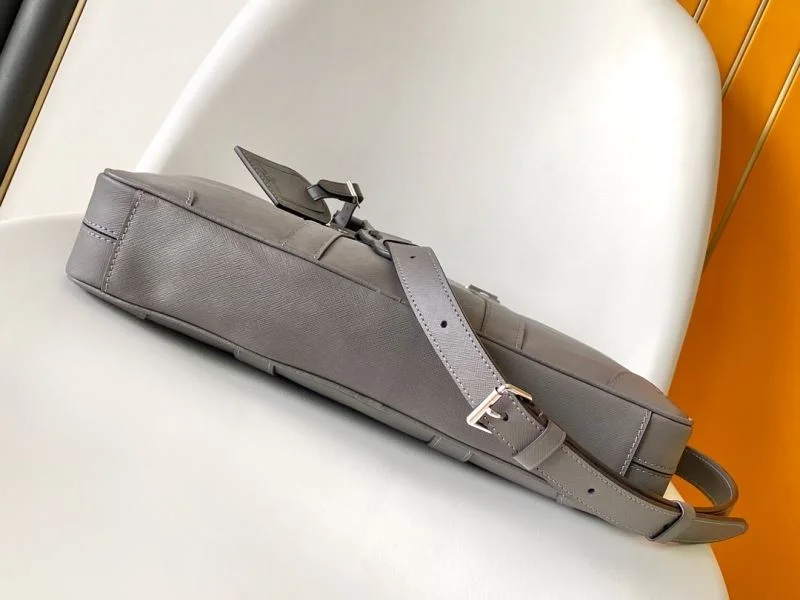 Mens Louis Vuitton Briefcases MoistureWicking 41895