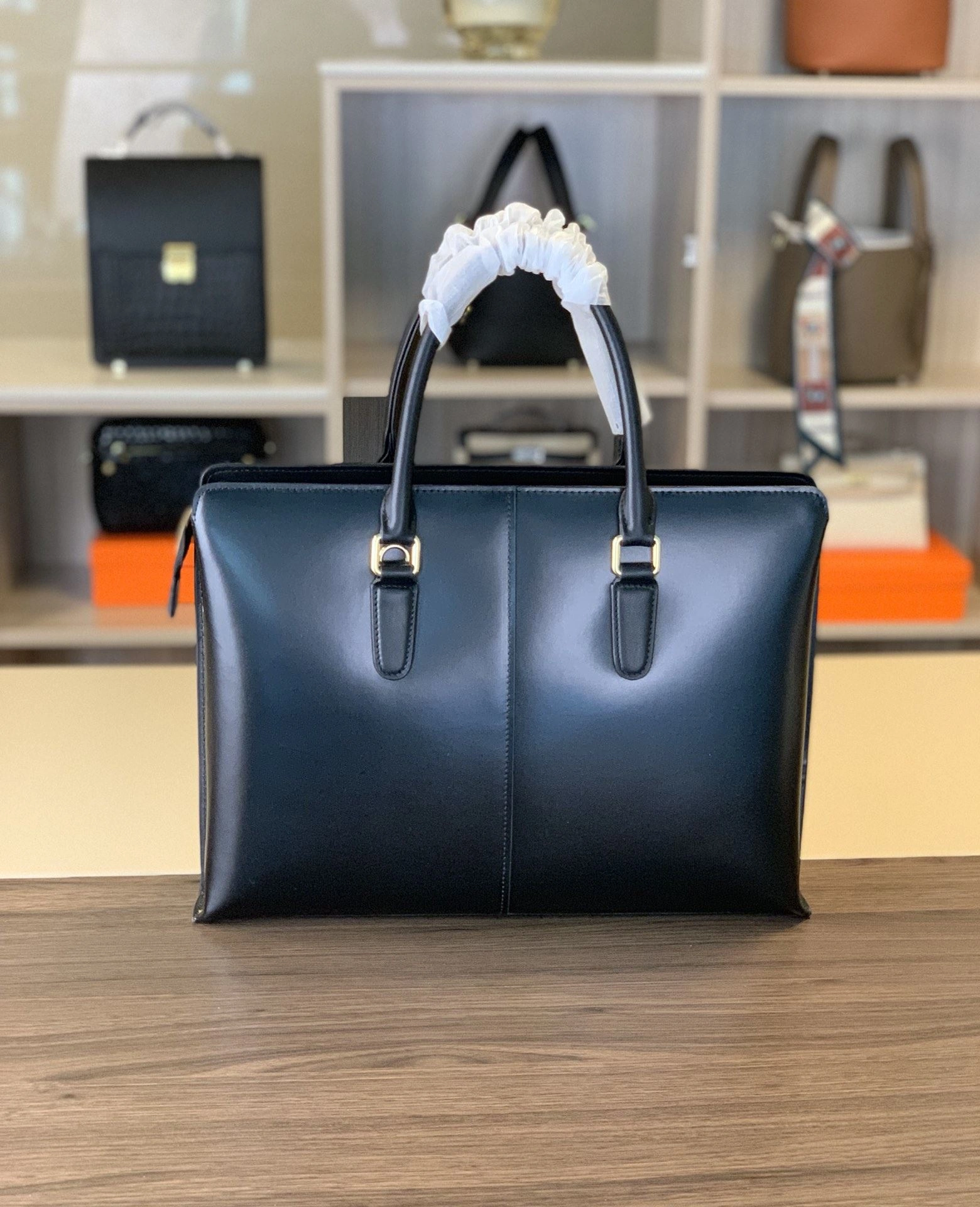 Sleek Mens Louis Vuitton Briefcases 92815