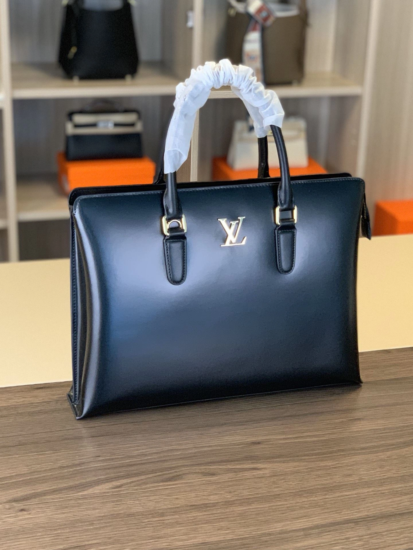 Sleek Mens Louis Vuitton Briefcases 92815
