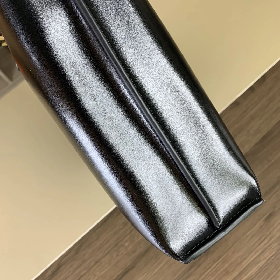 Sleek Mens Louis Vuitton Briefcases 92815
