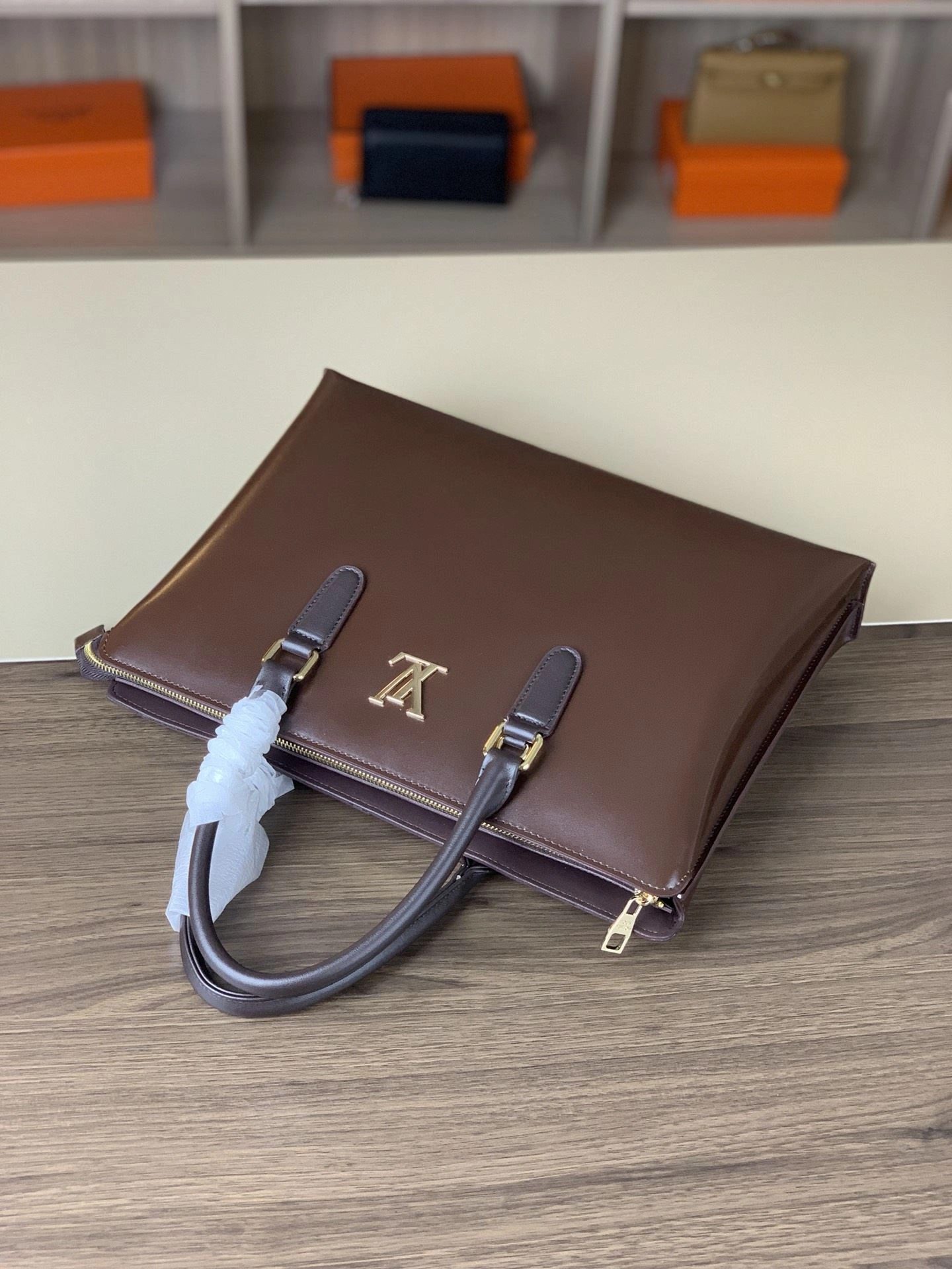 ModernLook Mens Louis Vuitton Briefcases 92812
