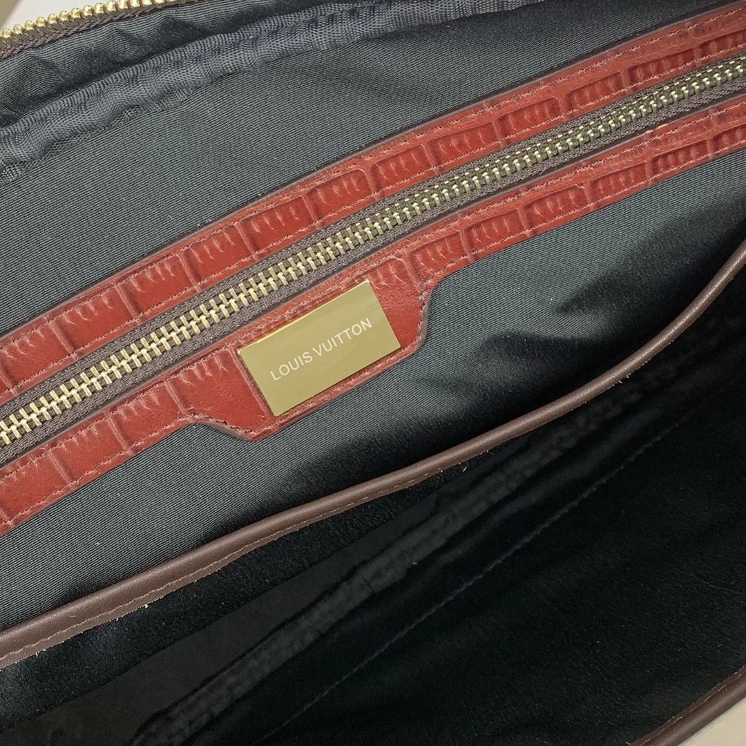 Mens Louis Vuitton Briefcases MultiPurpose 92816