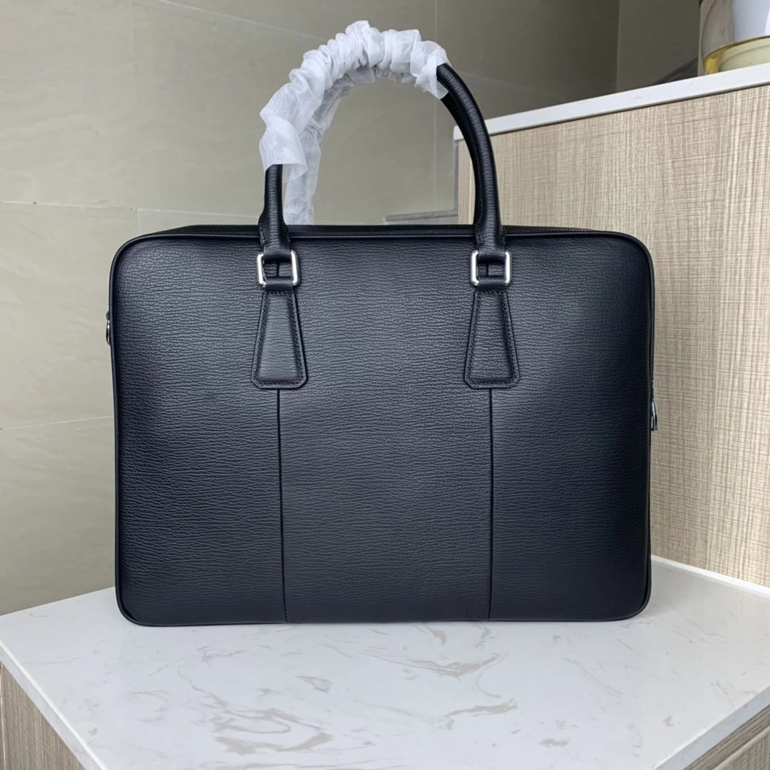 Fashionable Mens Louis Vuitton Briefcases 92805