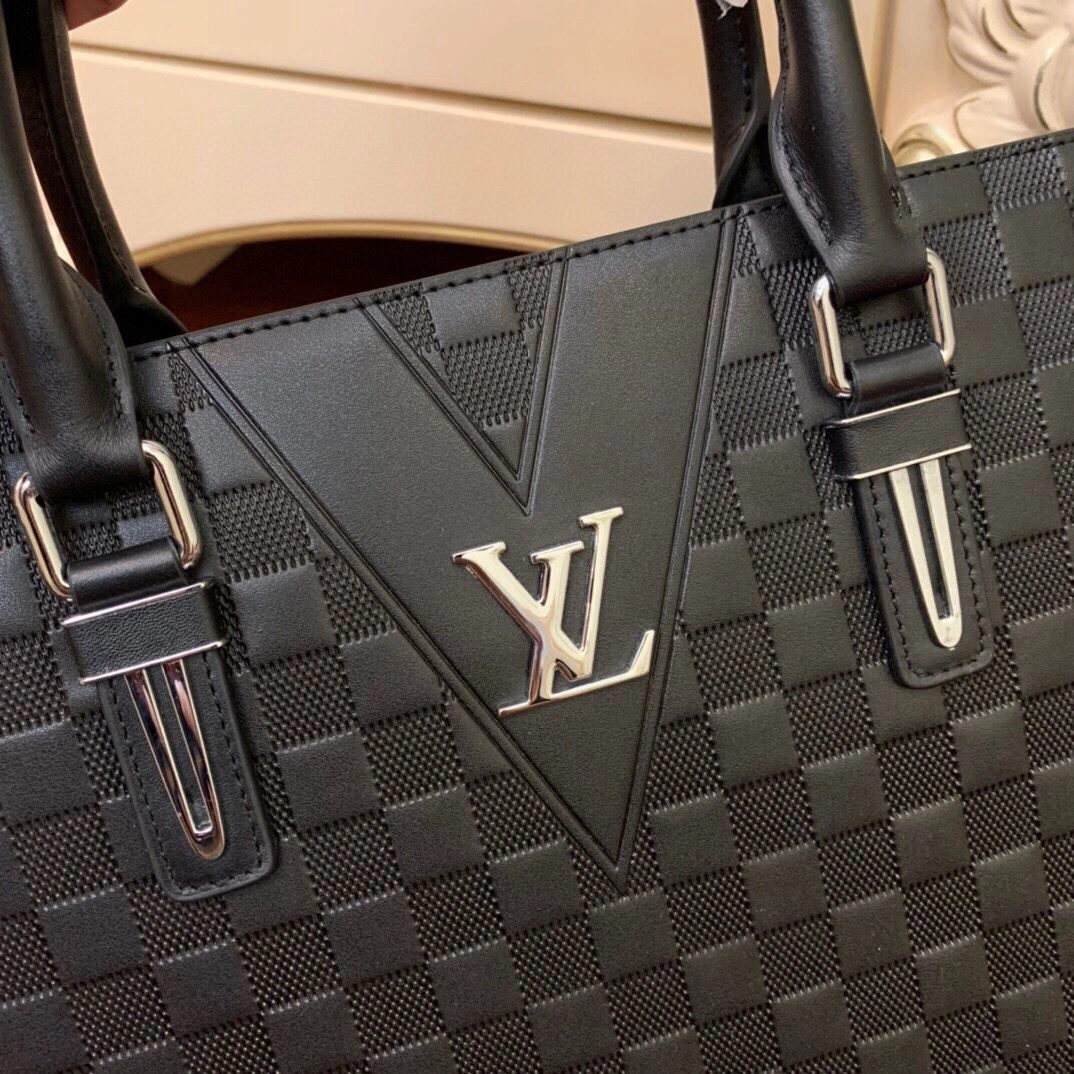 HighPerformance Mens Louis Vuitton Briefcases 92803