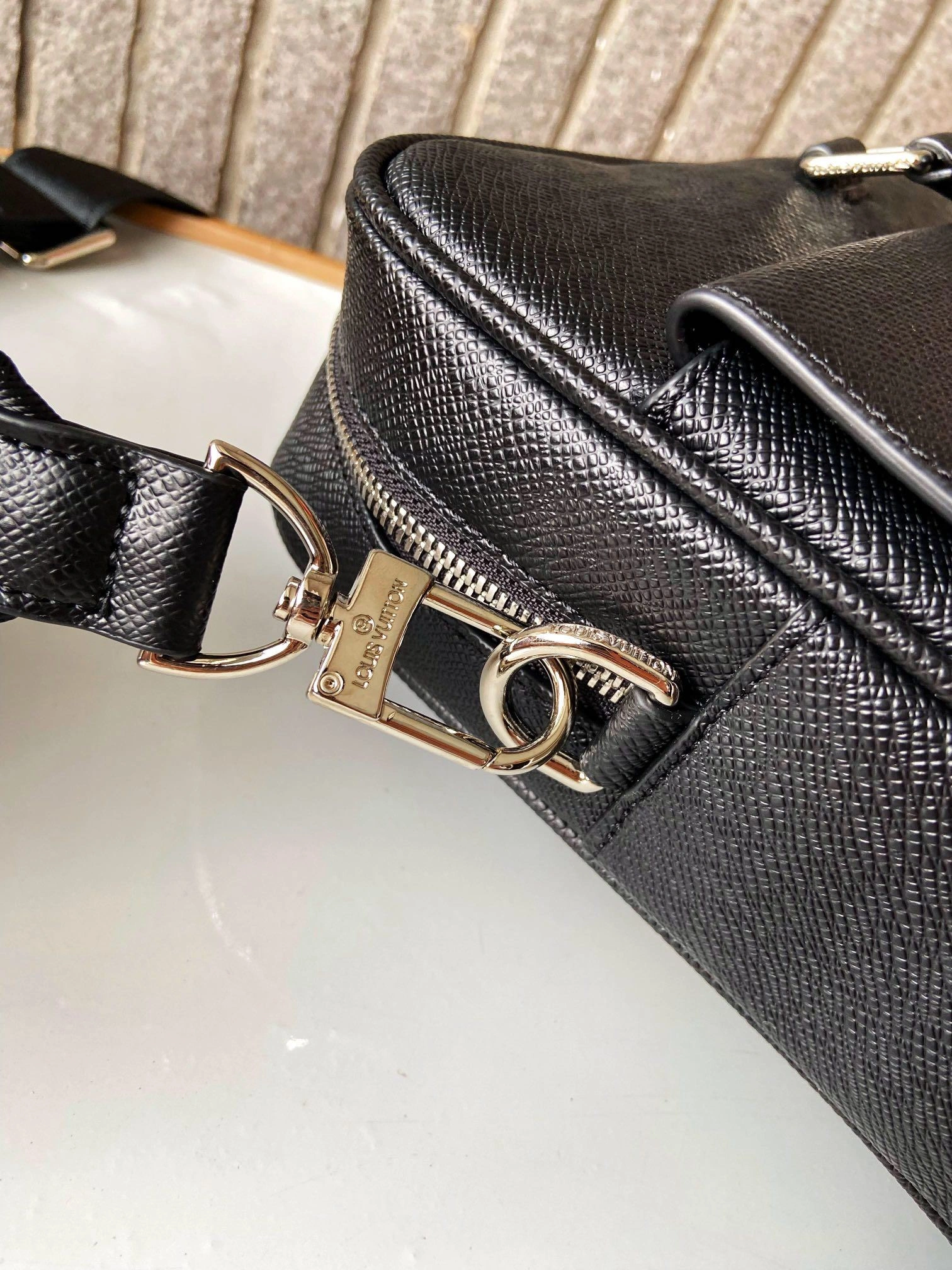 Thermal Mens Louis Vuitton Briefcases 92804