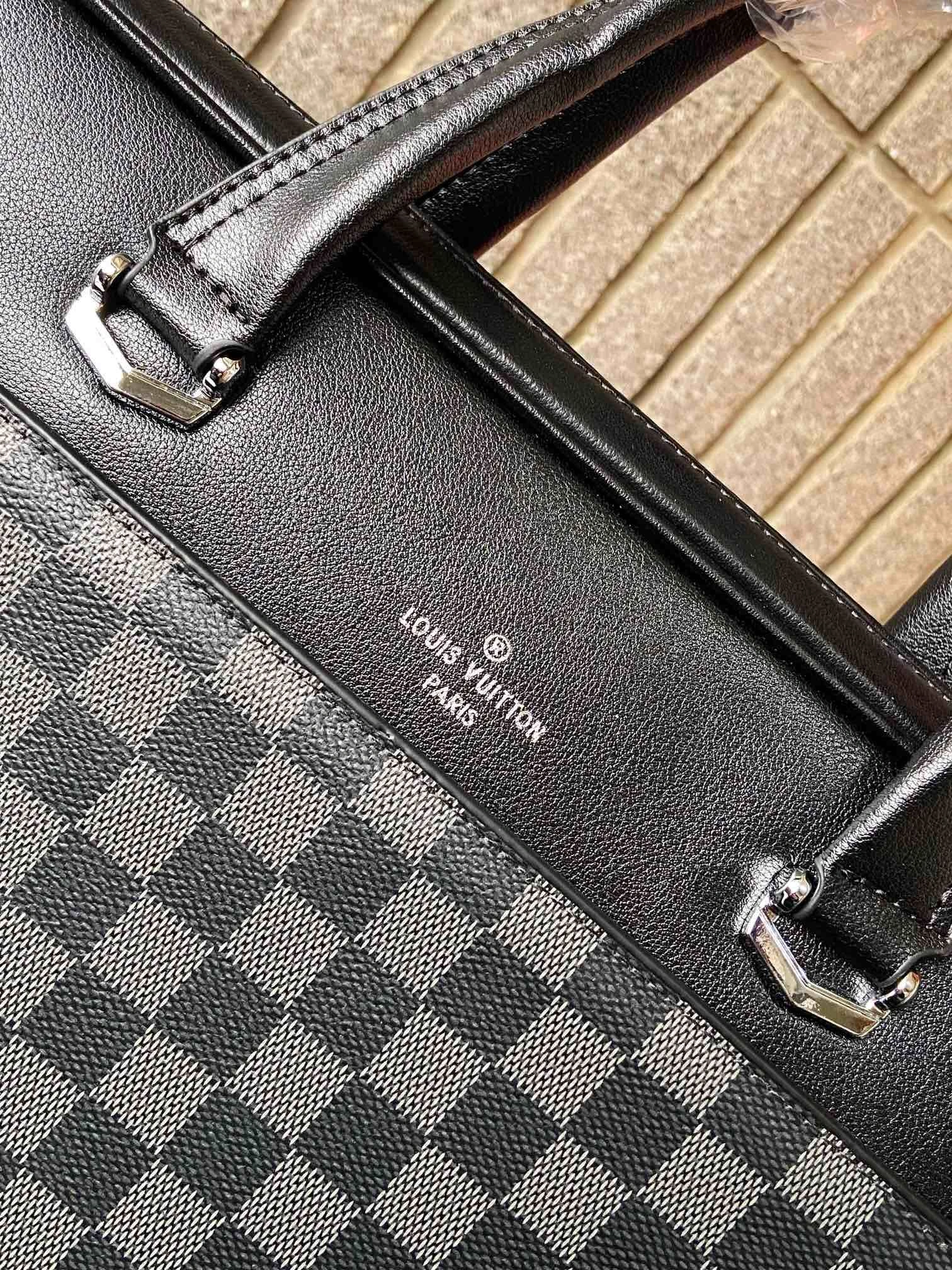 Mens Louis Vuitton Briefcases MoistureWicking 92801