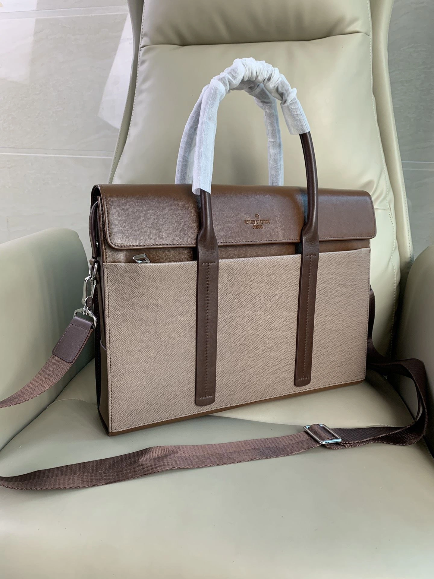 FastDry Mens Louis Vuitton Briefcases 92786