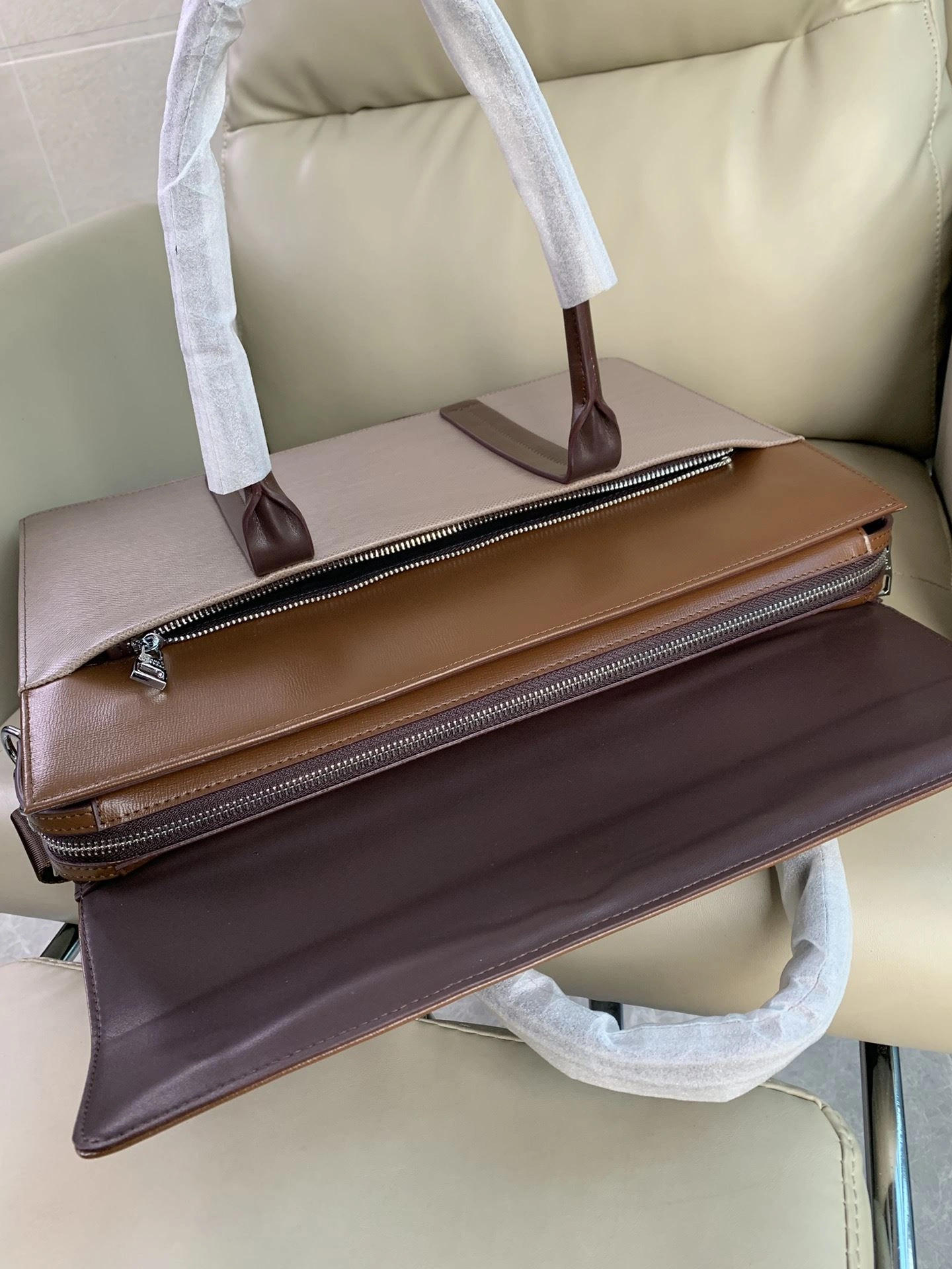 FastDry Mens Louis Vuitton Briefcases 92786