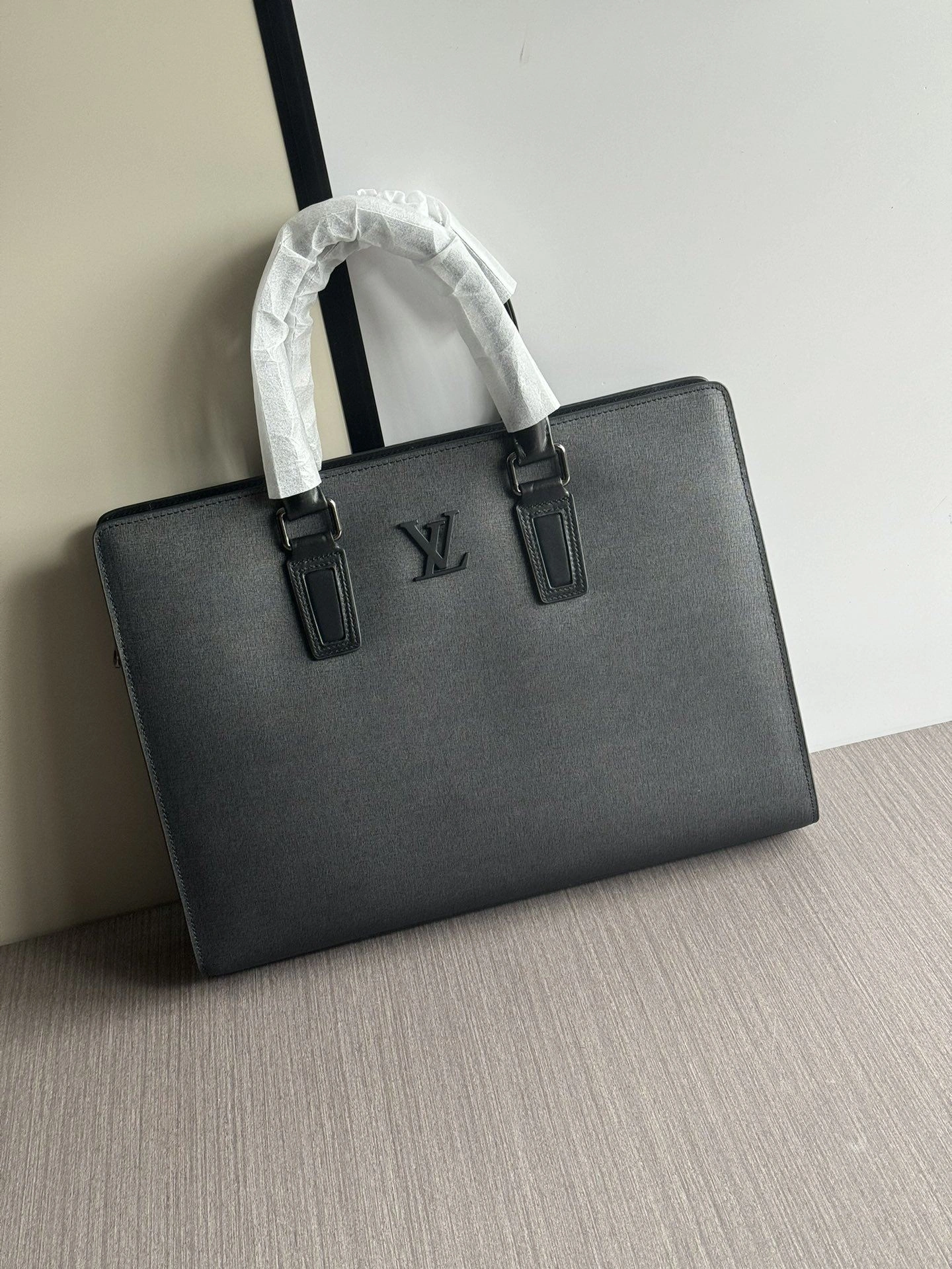 StreetReady Mens Louis Vuitton Briefcases 92809