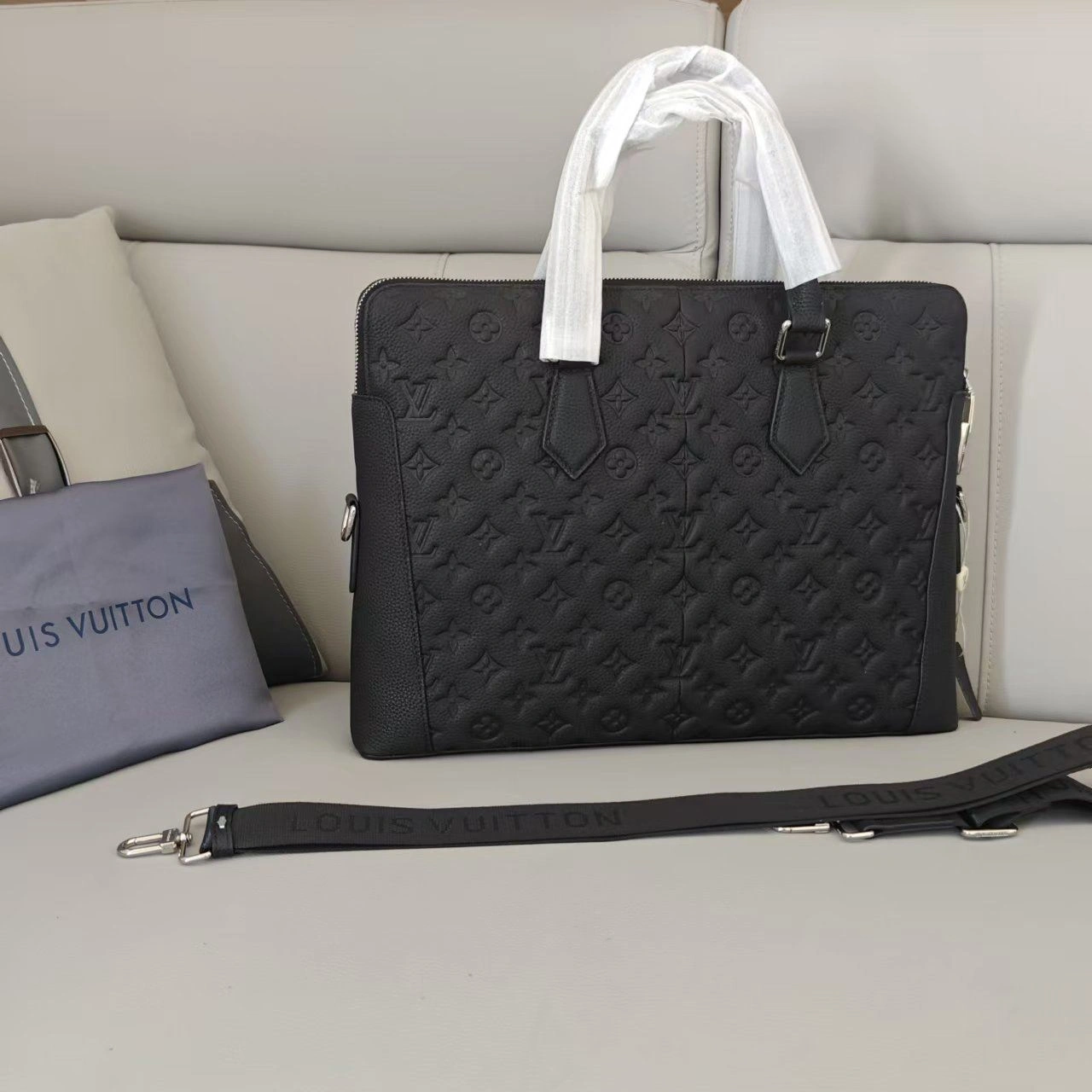Mens Louis Vuitton Briefcases Lightweight 92768