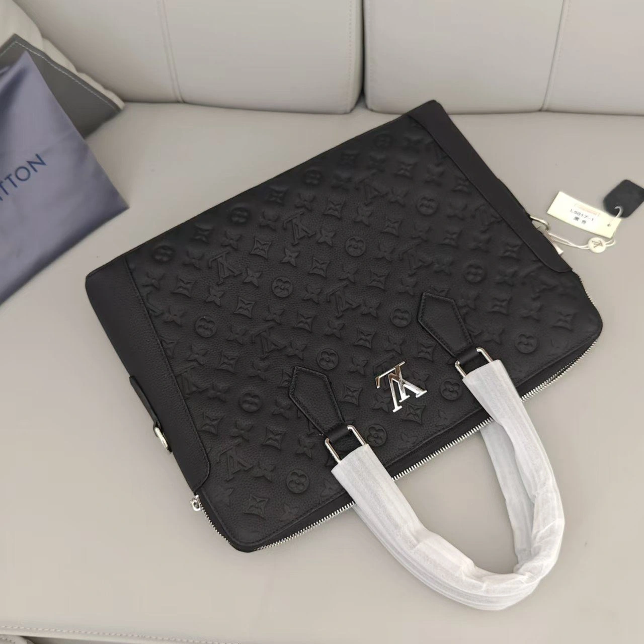 Mens Louis Vuitton Briefcases Lightweight 92768
