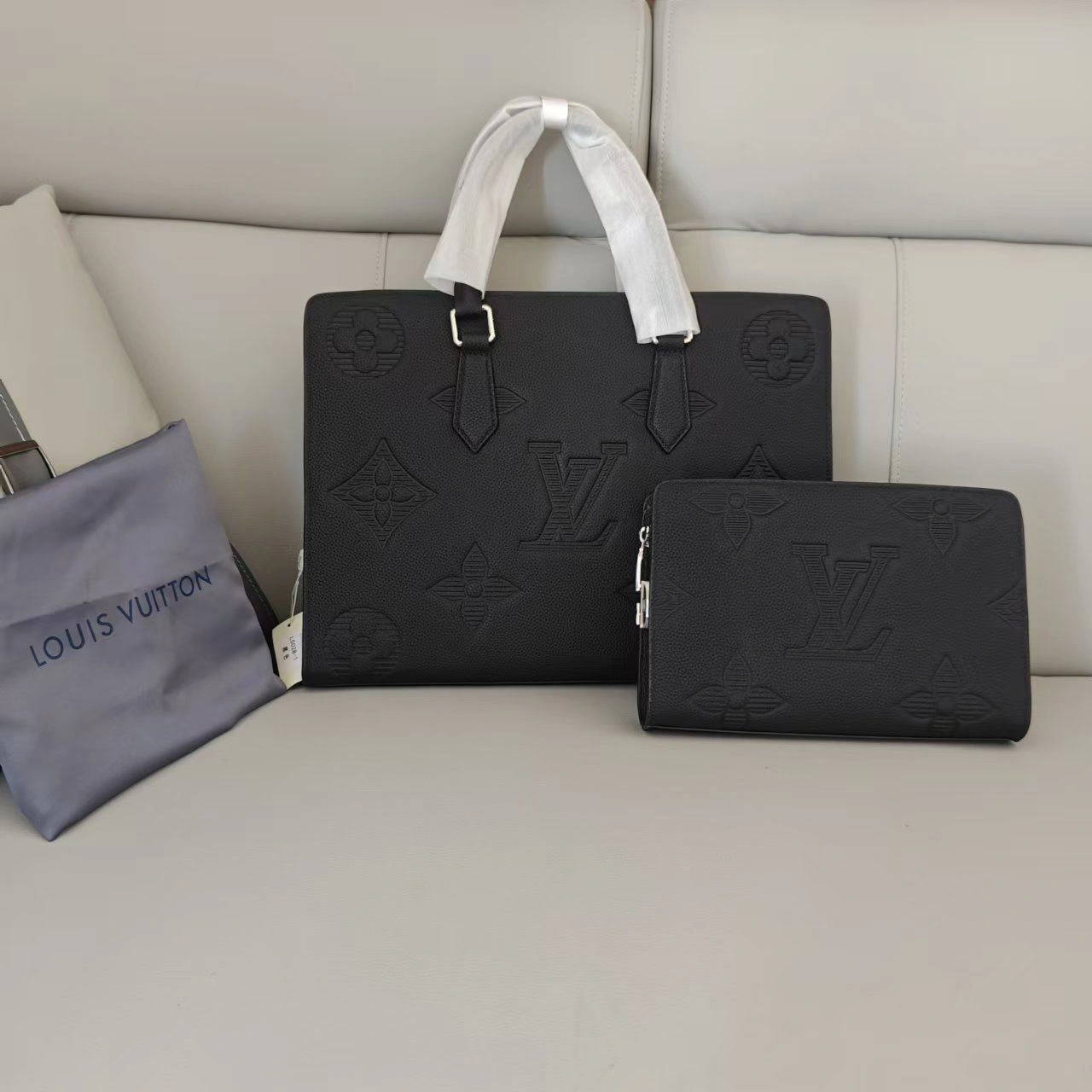 Mens Louis Vuitton Briefcases TimelessDesign 92767