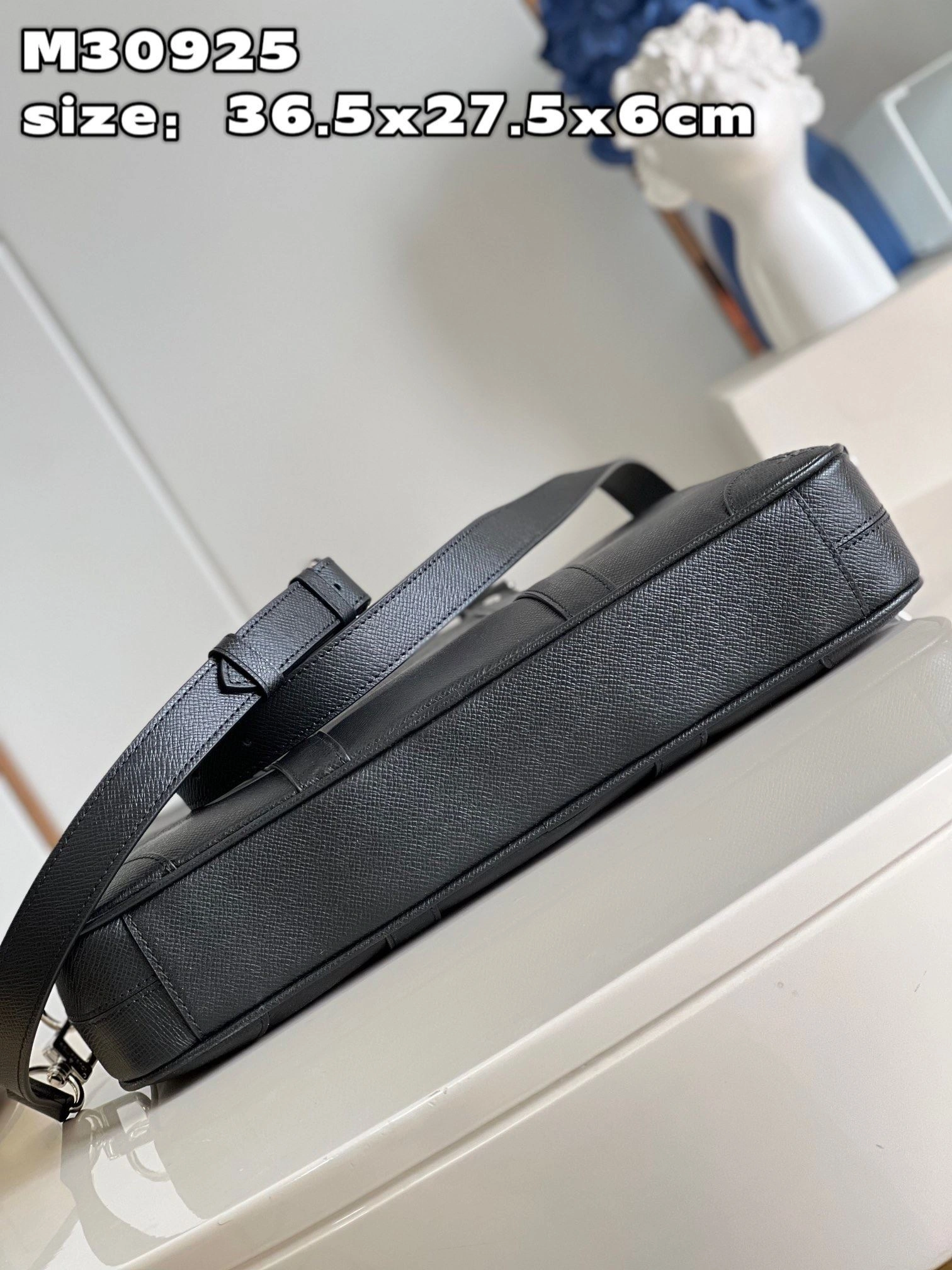 Mens Louis Vuitton Briefcases GoAnywhere 92764