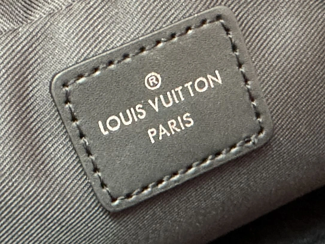 Mens Louis Vuitton Briefcases Compact 91763