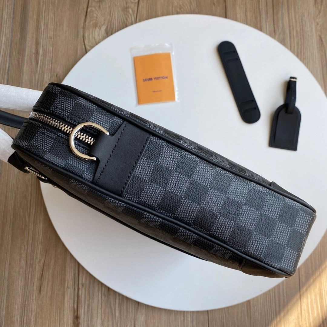Lightweight Mens Louis Vuitton Briefcases 91762