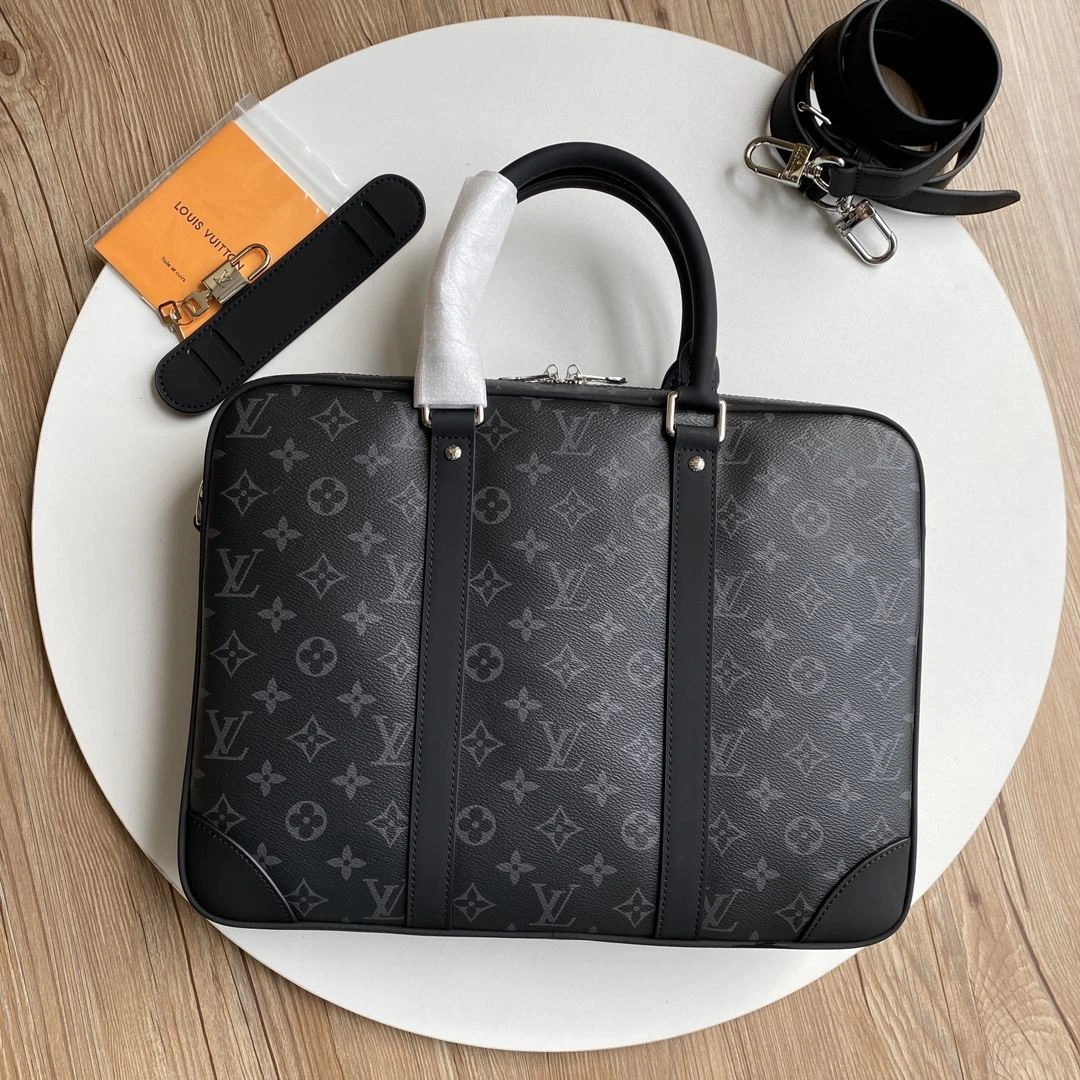 WellDesigned Mens Louis Vuitton Briefcases 91756