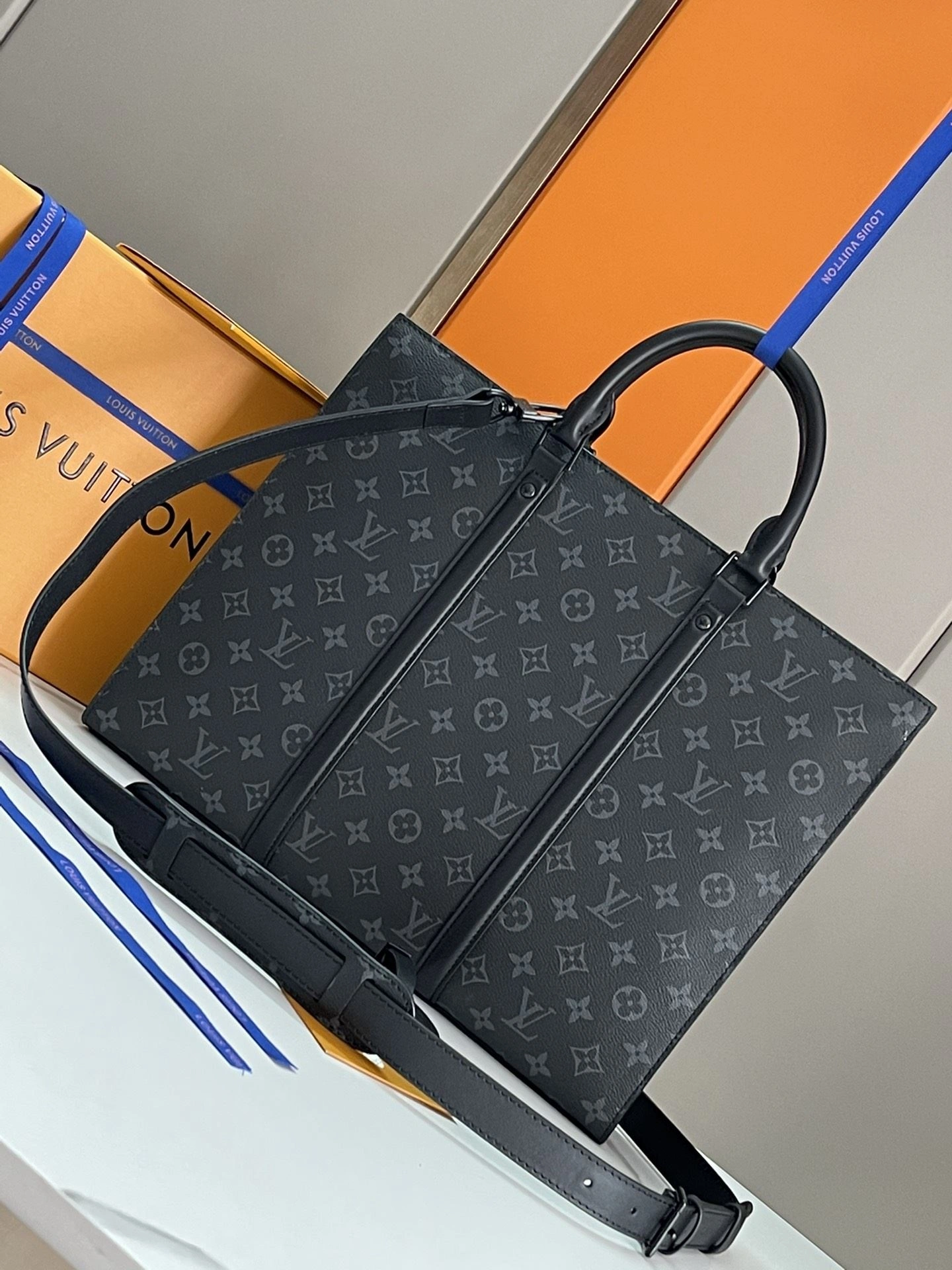 SoftTouch Mens Louis Vuitton Briefcases 91749