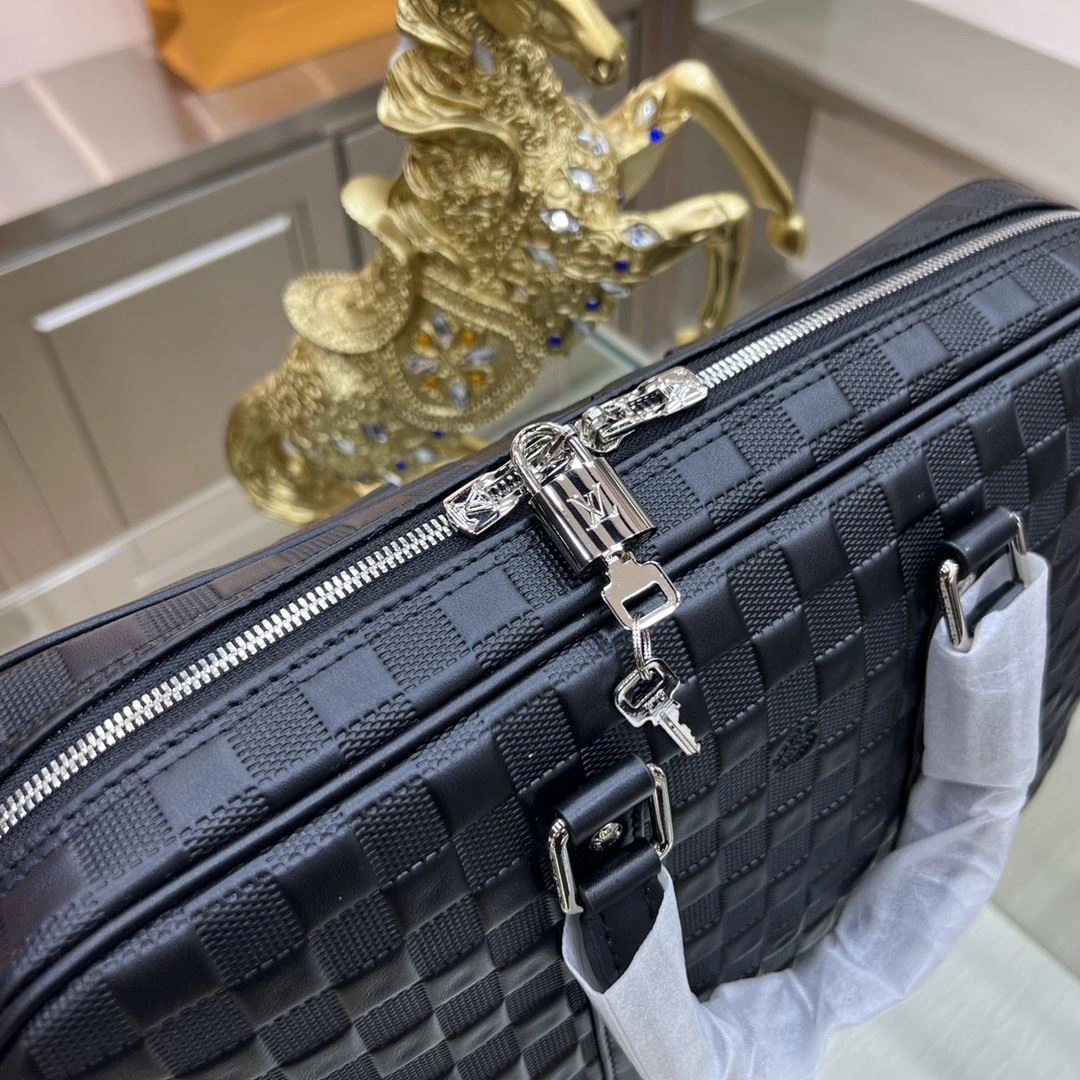 Mens Louis Vuitton Briefcases Snug 91745