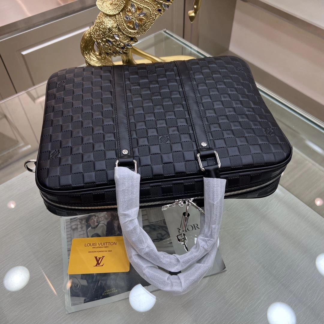 Mens Louis Vuitton Briefcases Snug 91745