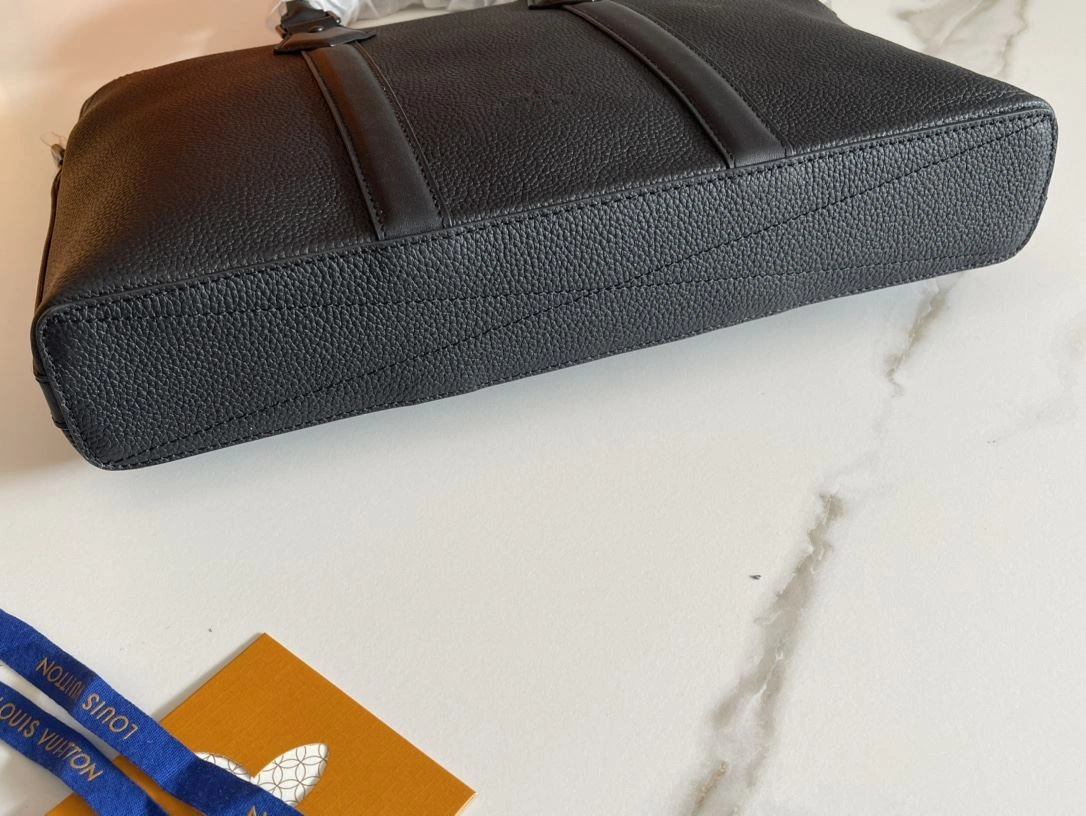 Cozy Mens Louis Vuitton Briefcases 91742