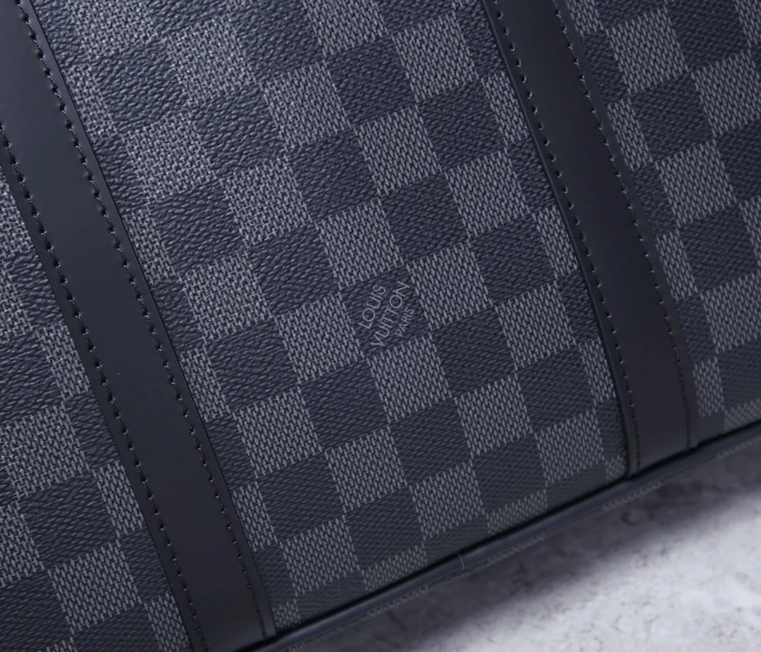 FlexibleFit Mens Louis Vuitton Briefcases 91739