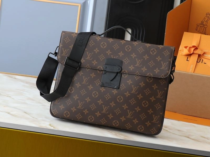 ModernLook Mens Louis Vuitton Briefcases 88429